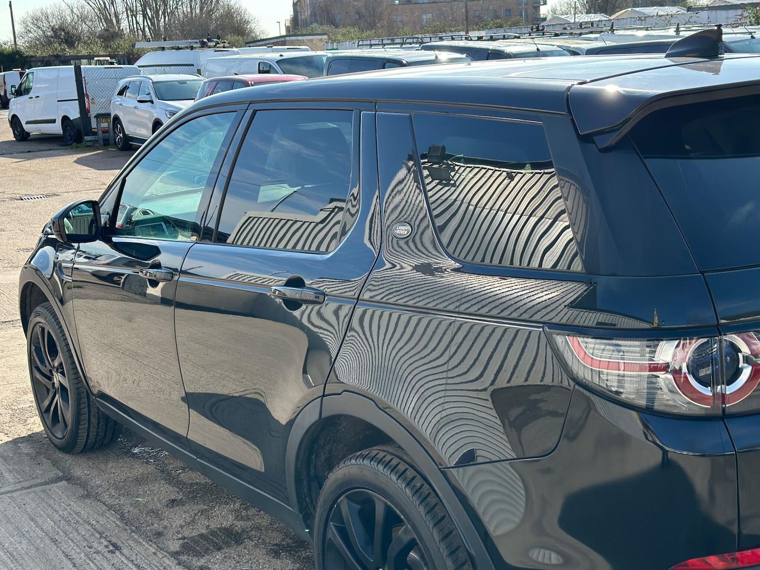 Used Land Rover Discovery Sport 2016 for sale - 77550598: Photo 28