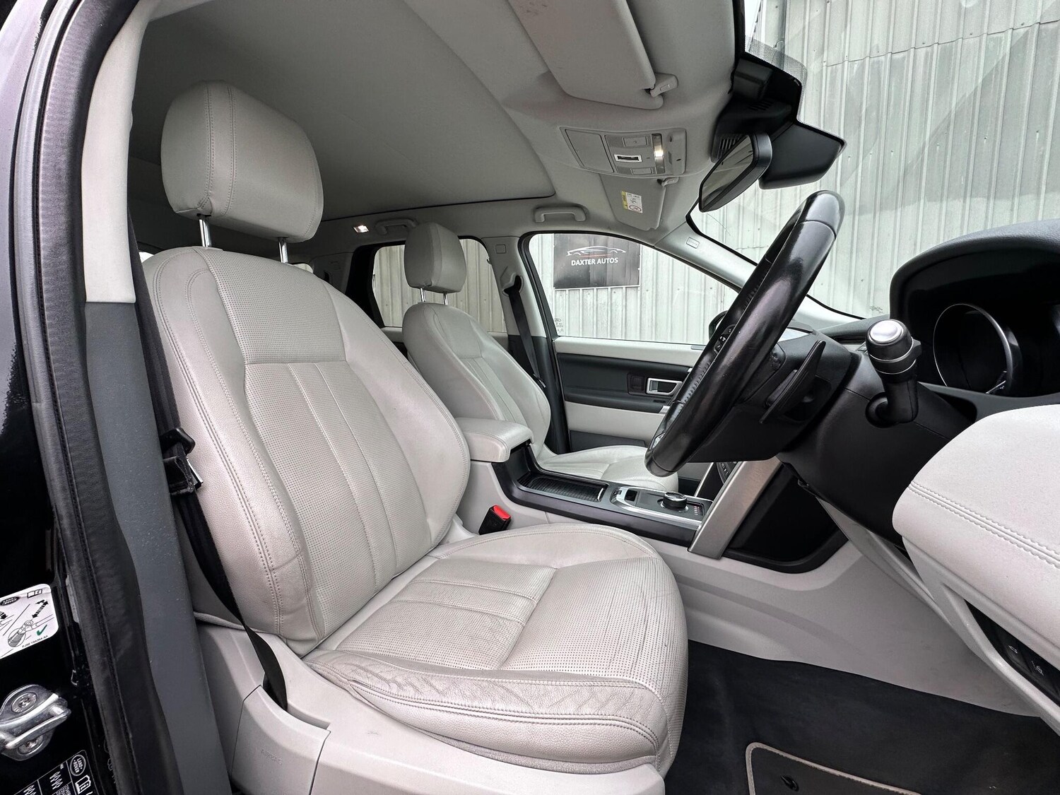 Used Land Rover Discovery Sport 2016 for sale - 77550598: Photo 33