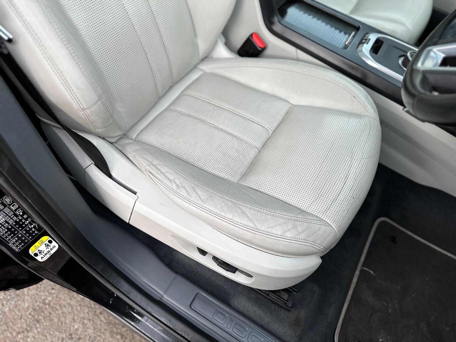 Used Land Rover Discovery Sport 2016 for sale - 77550598: Photo 37