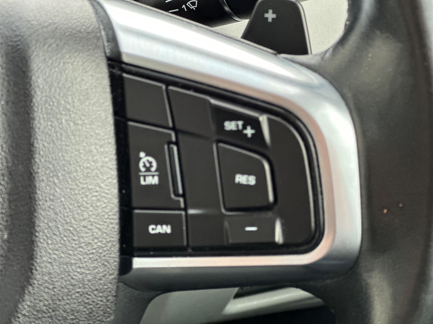 Used Land Rover Discovery Sport 2016 for sale - 77550598: Photo 39