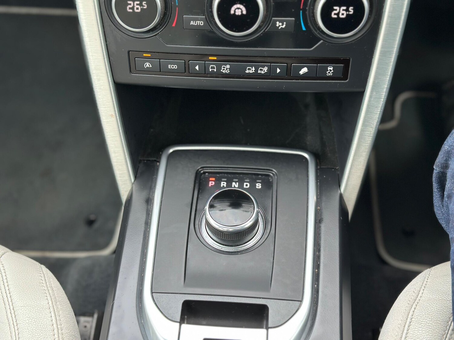 Used Land Rover Discovery Sport 2016 for sale - 77550598: Photo 45