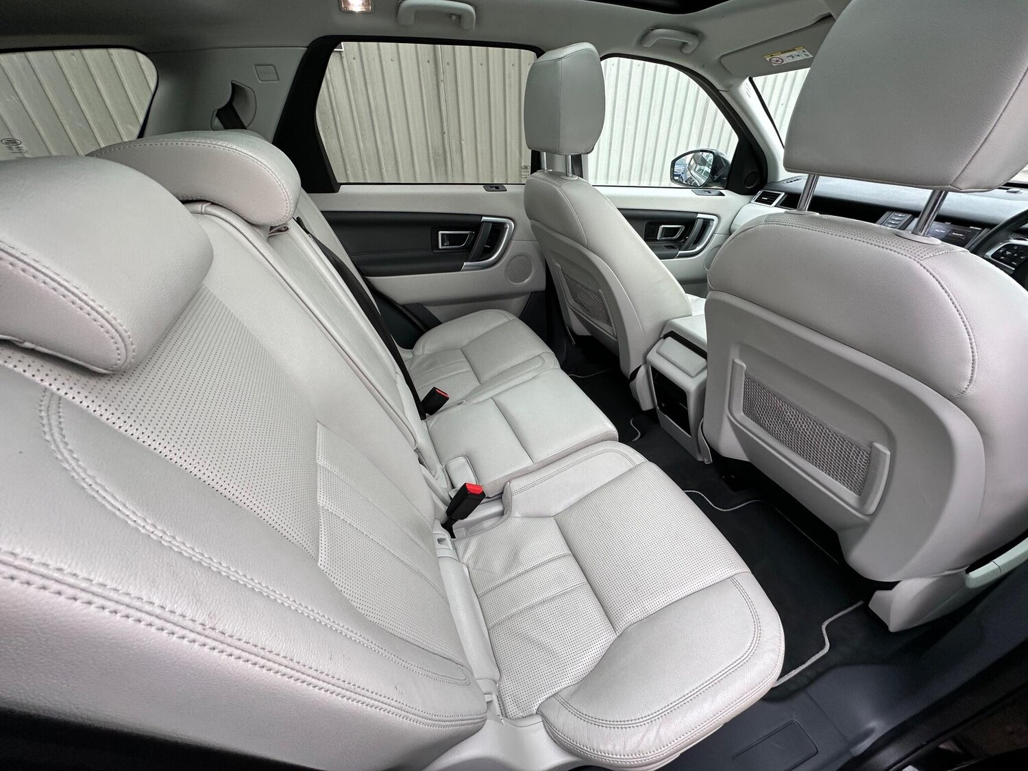 Used Land Rover Discovery Sport 2016 for sale - 77550598: Photo 56