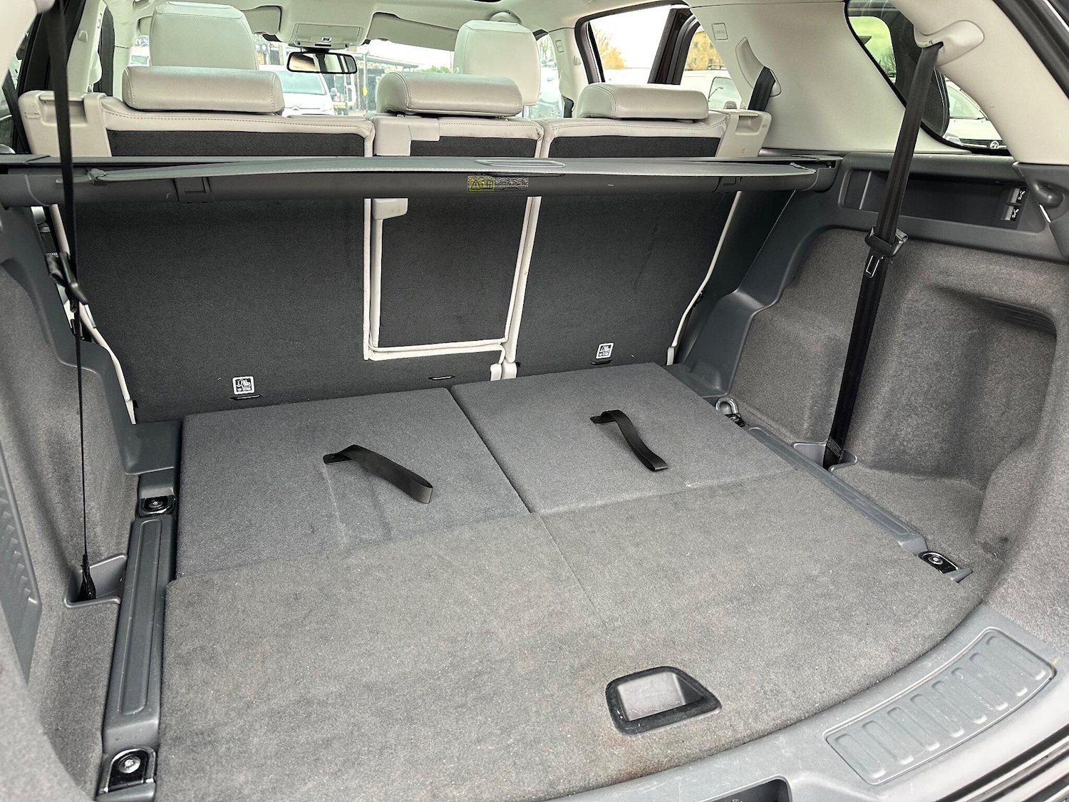 Used Land Rover Discovery Sport 2016 for sale - 77550598: Photo 64