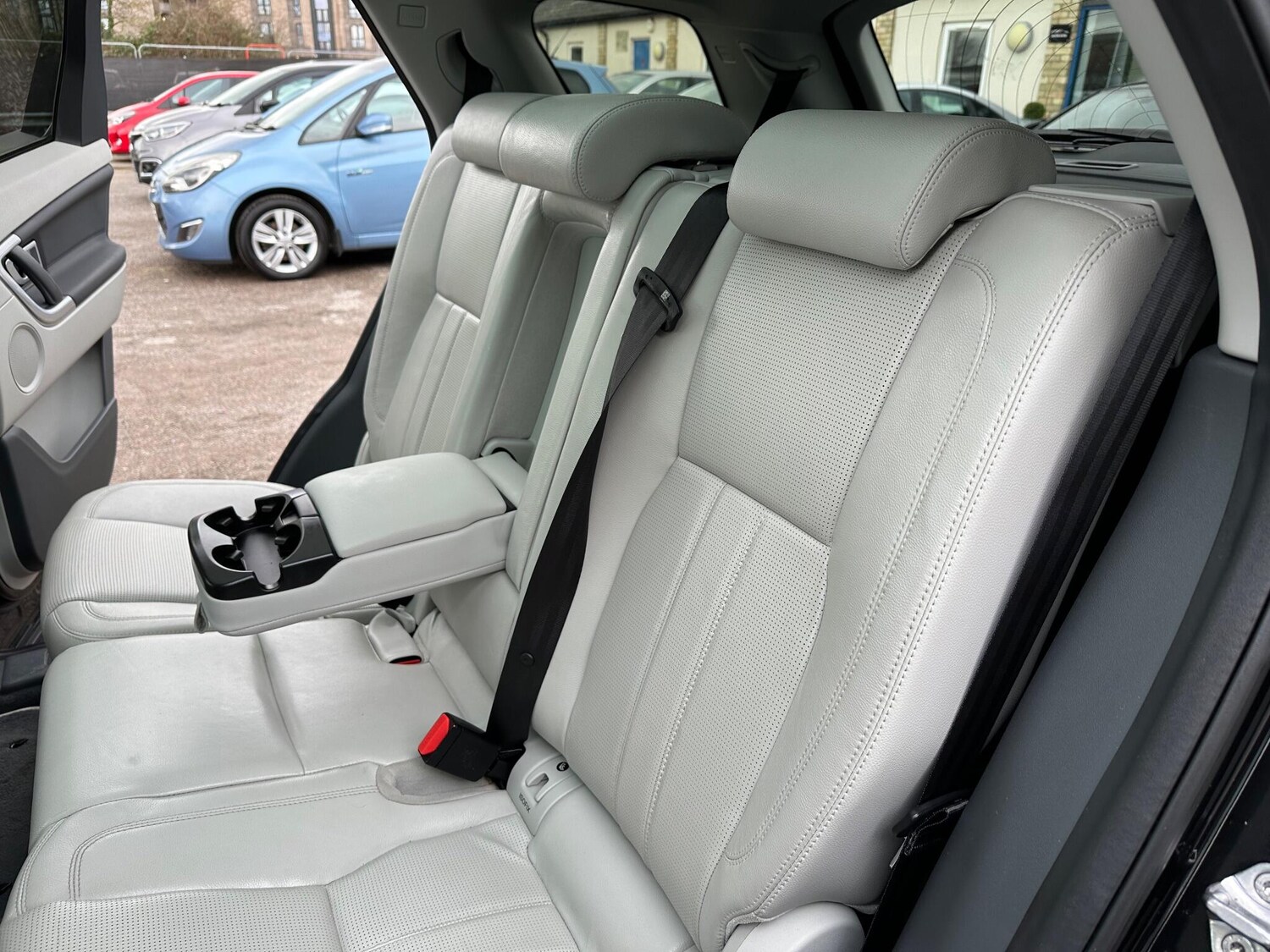 Used Land Rover Discovery Sport 2016 for sale - 77550598: Photo 68