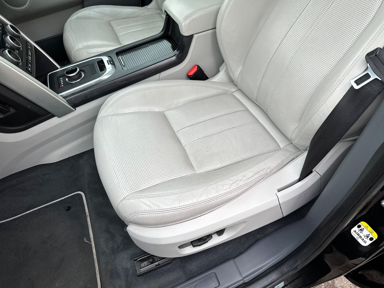 Used Land Rover Discovery Sport 2016 for sale - 77550598: Photo 71