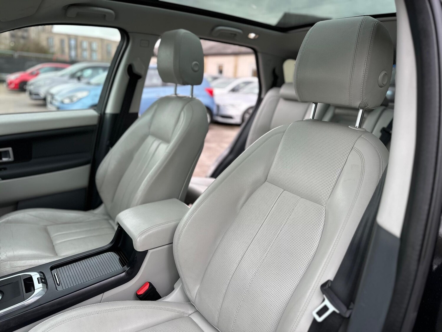 Used Land Rover Discovery Sport 2016 for sale - 77550598: Photo 72