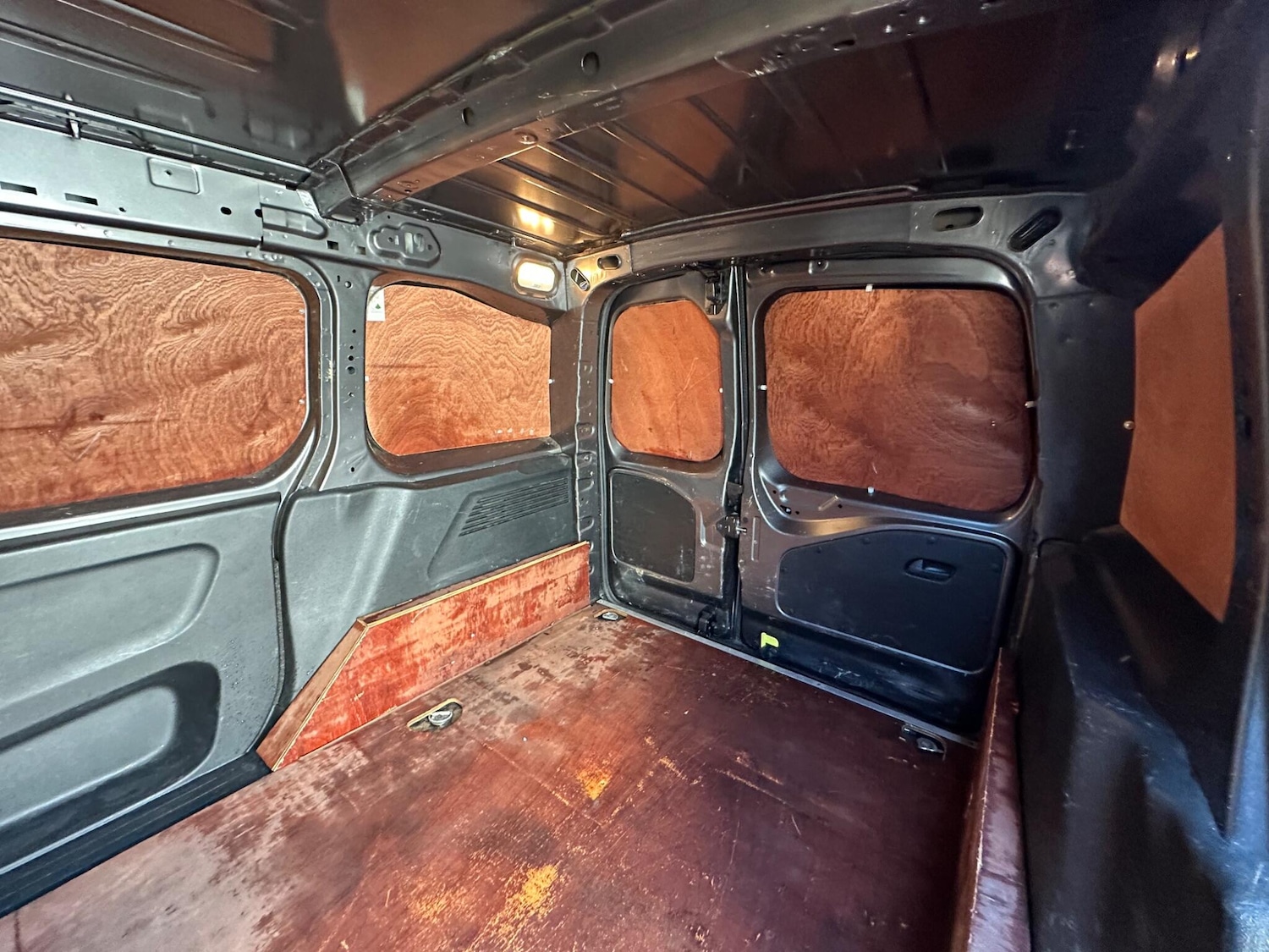 Used Peugeot Partner 2021 for sale - 77957377: Photo 14