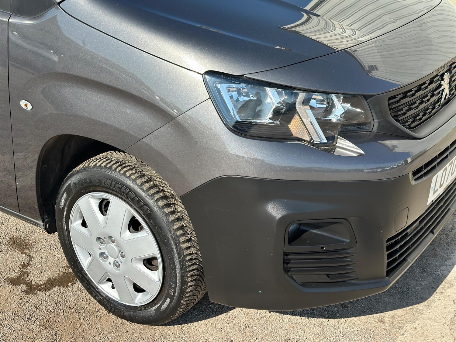 Used Peugeot Partner 2021 for sale - 77957377: Photo 21