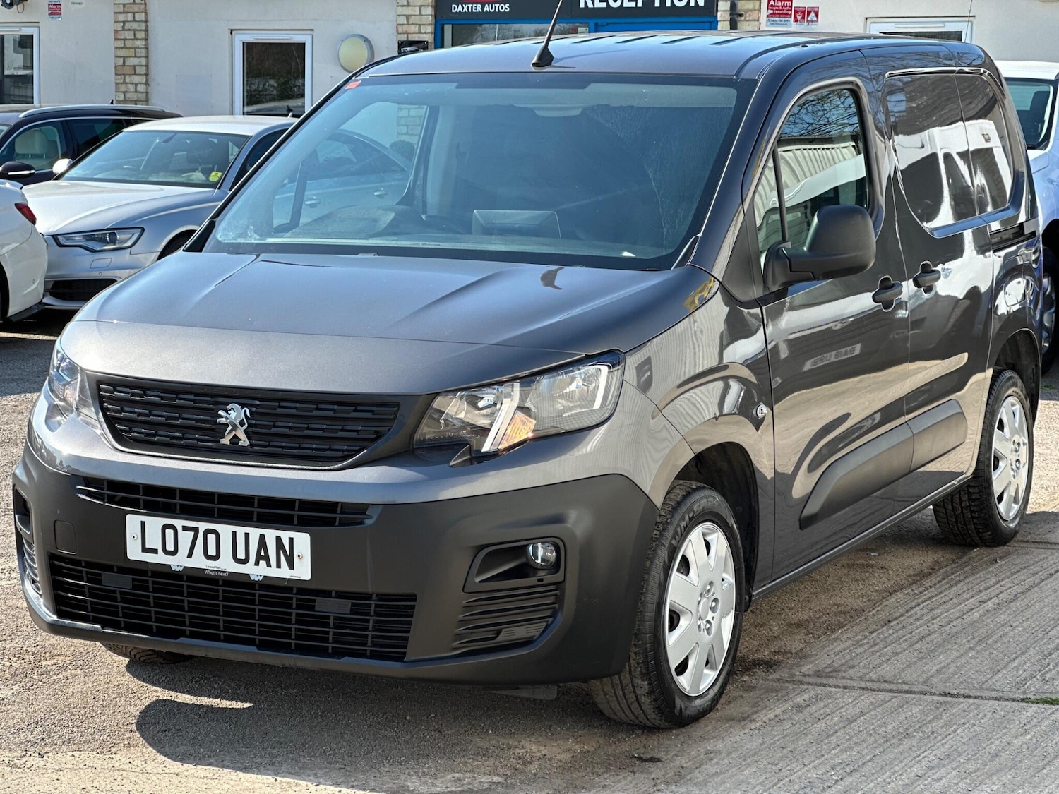 Used Peugeot Partner 2021 for sale - 77957377: Photo 3