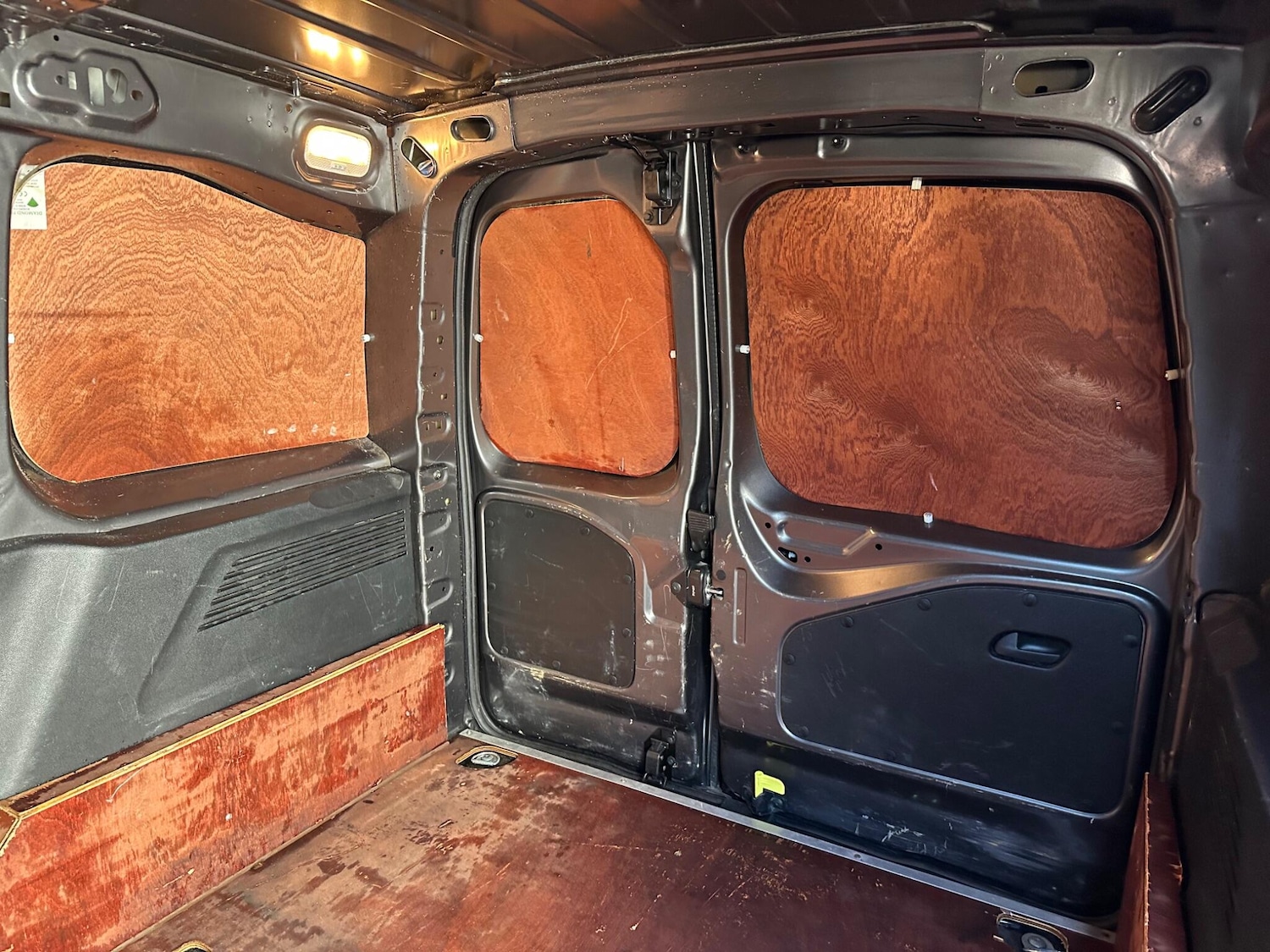 Used Peugeot Partner 2021 for sale - 77957377: Photo 38