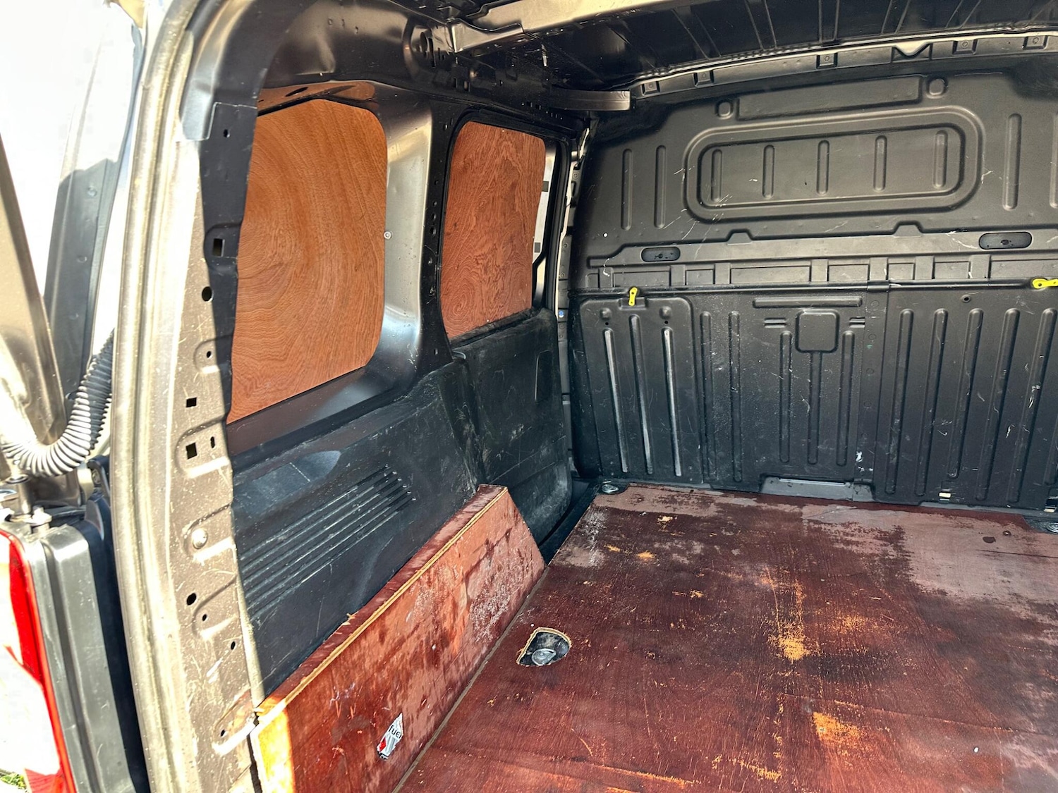 Used Peugeot Partner 2021 for sale - 77957377: Photo 39