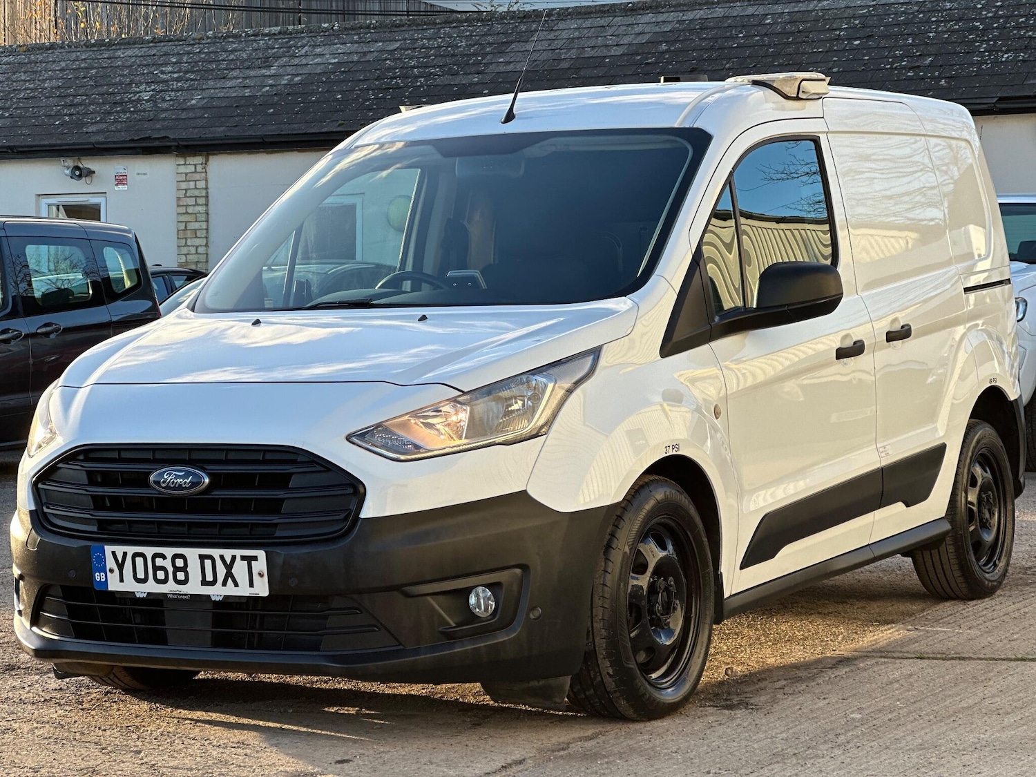 Used Ford Transit Connect 2019 for sale - 77425157: Photo 3