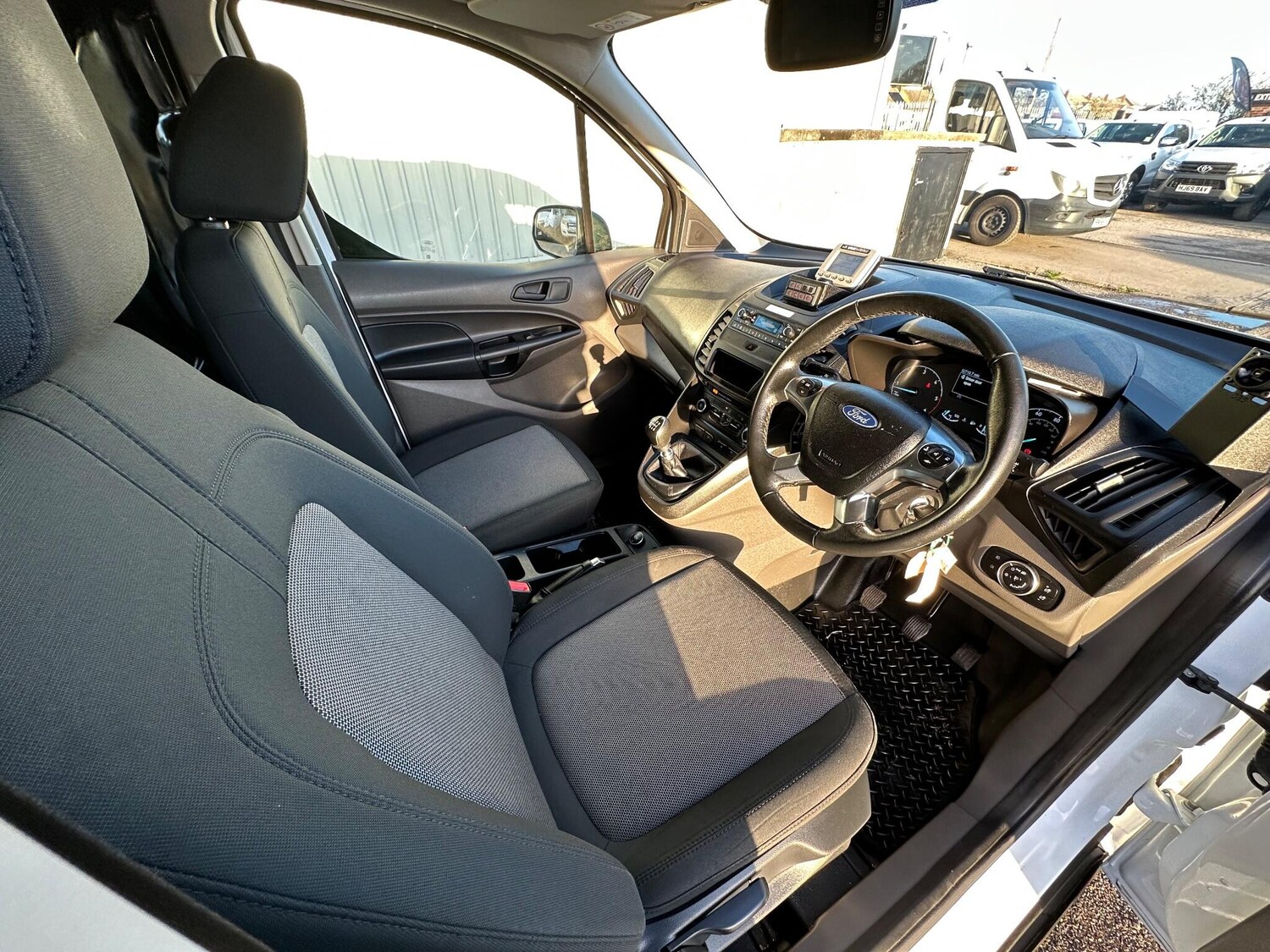 Used Ford Transit Connect 2019 for sale - 77425157: Photo 33