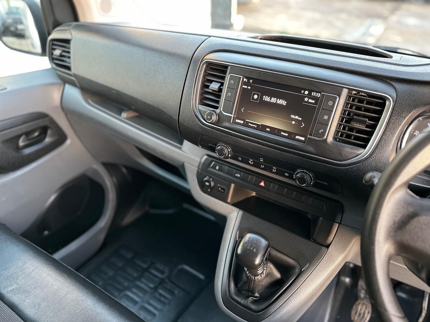 Used Vauxhall Vivaro 2021 for sale - 77479287: Photo 15