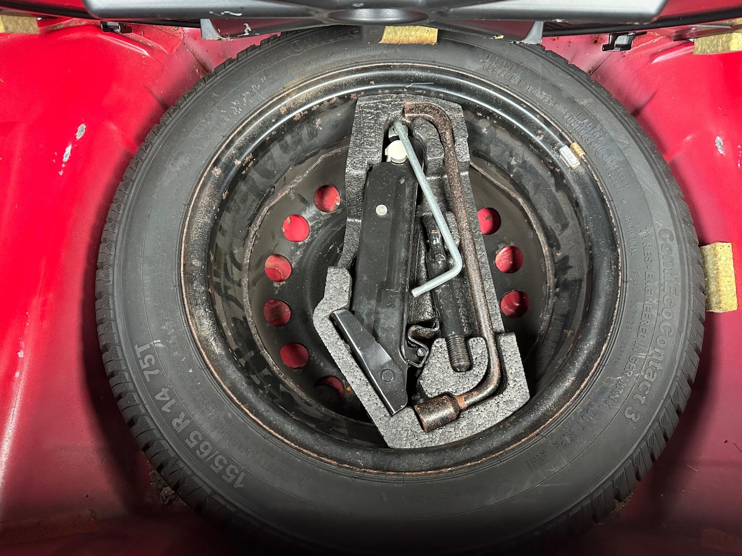 Used Toyota AYGO 2011 for sale - 77926114: Photo 15