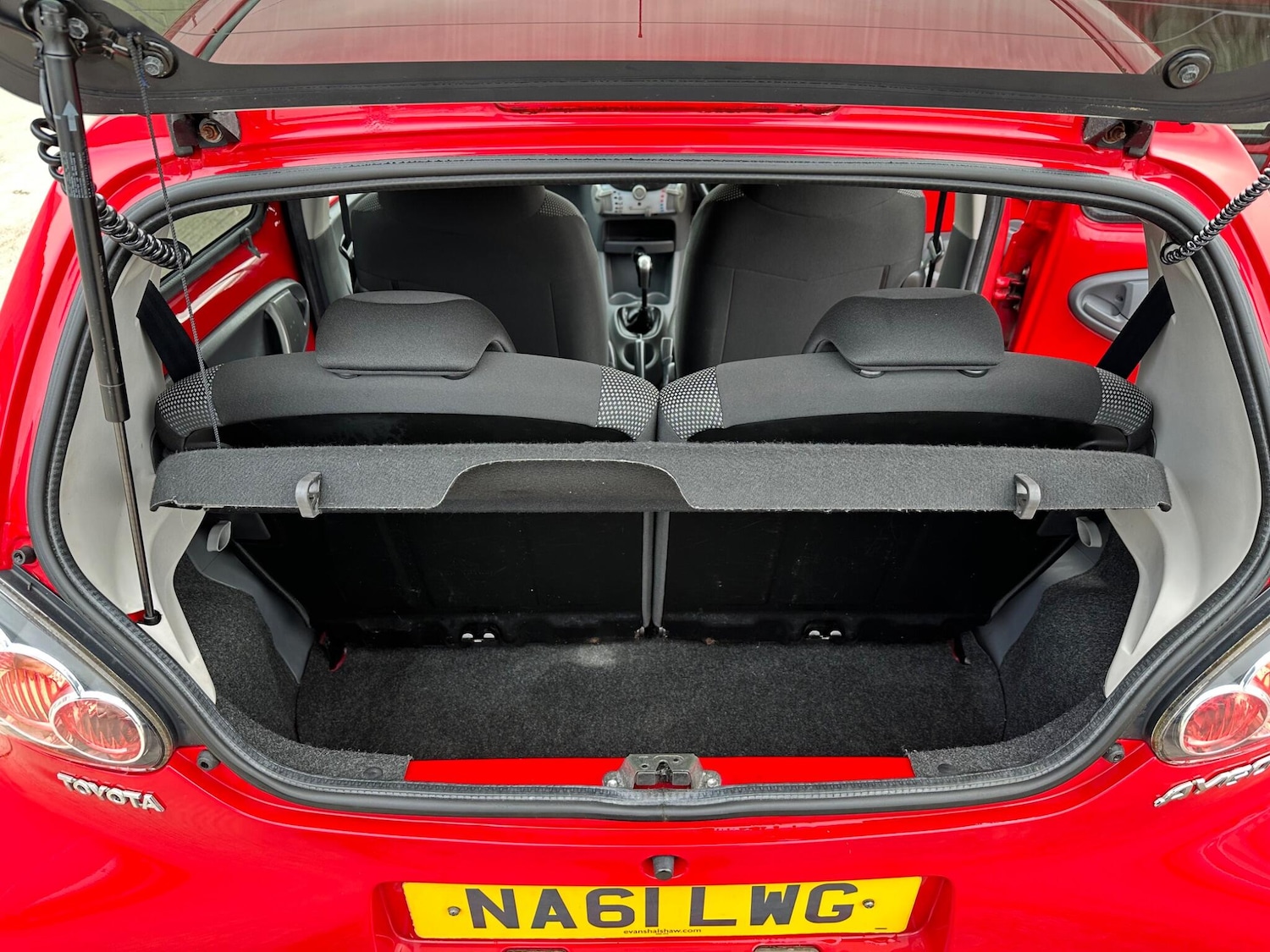 Used Toyota AYGO 2011 for sale - 77926114: Photo 39