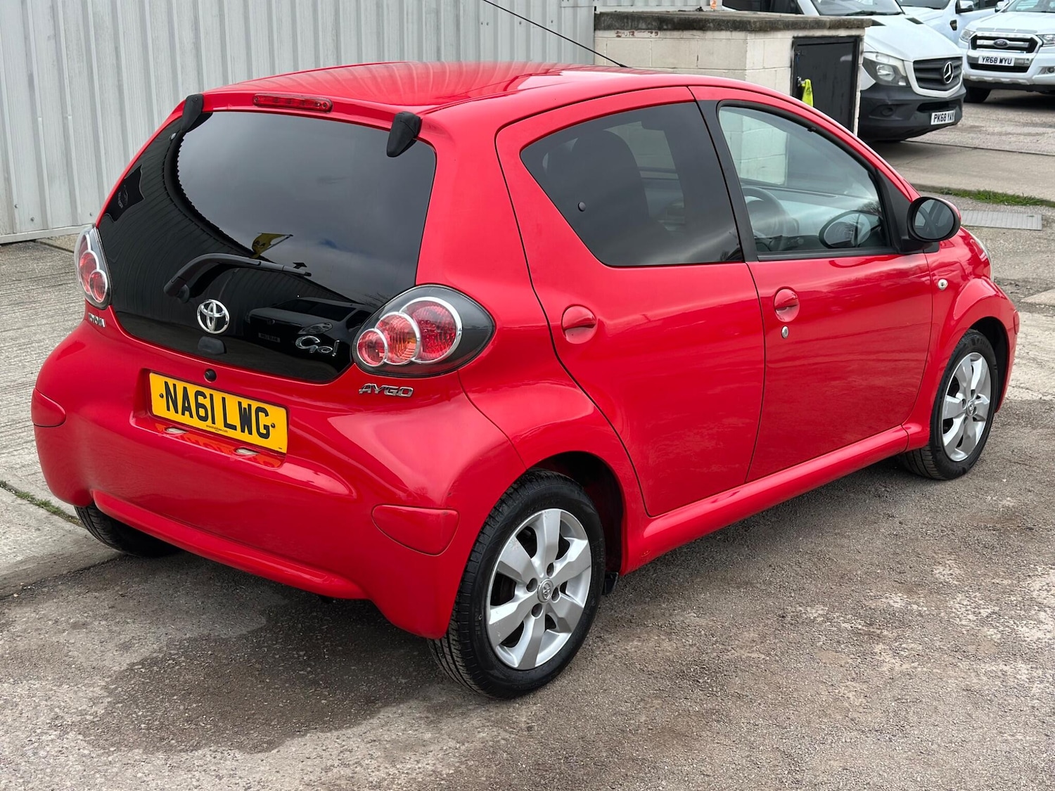 Used Toyota AYGO 2011 for sale - 77926114: Photo 7