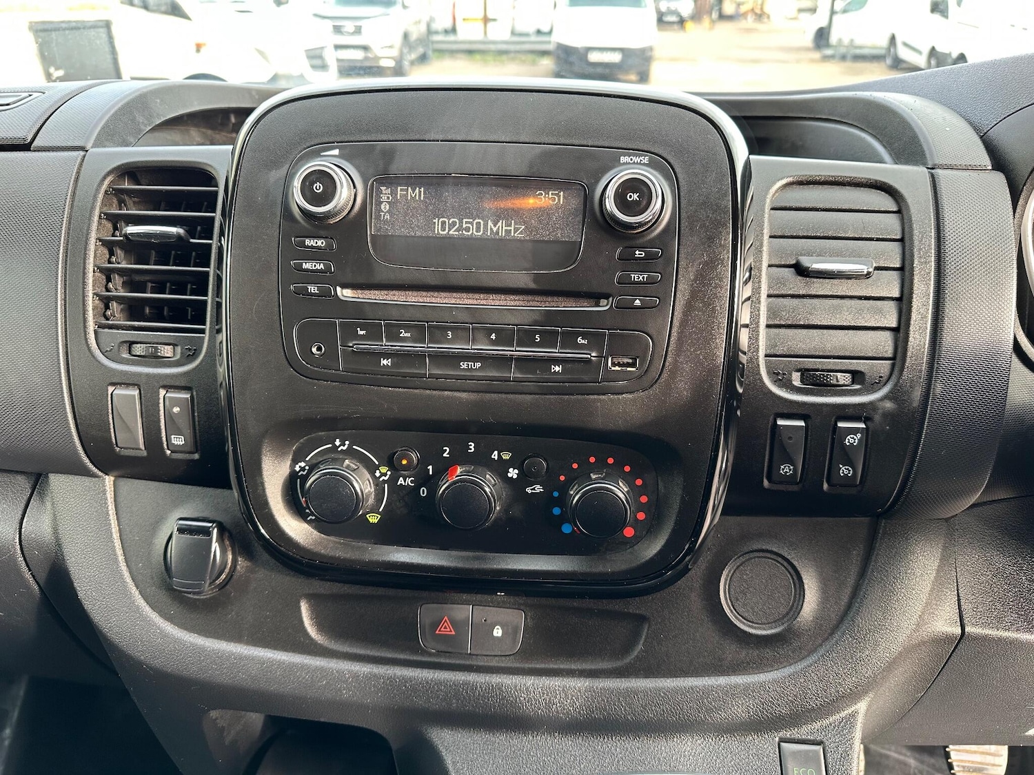 Used Vauxhall Vivaro 2018 for sale - 77626110: Photo 37