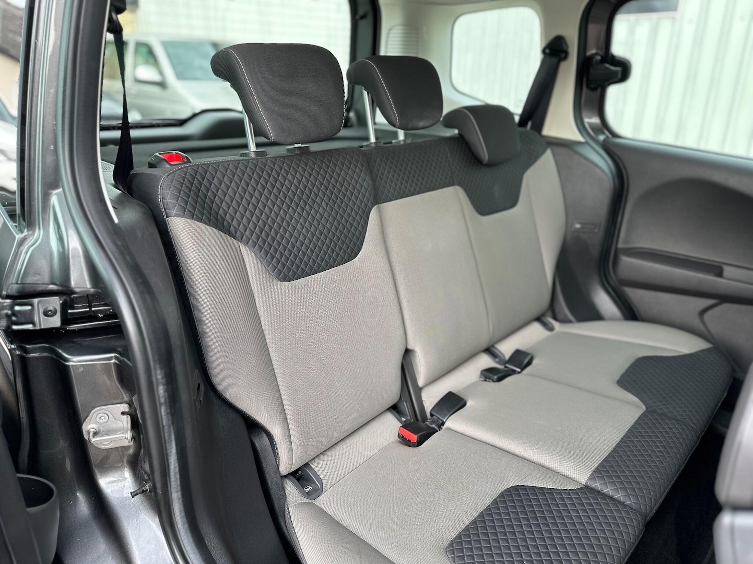 Used Ford Tourneo Courier 2019 for sale - 76752932: Photo 43
