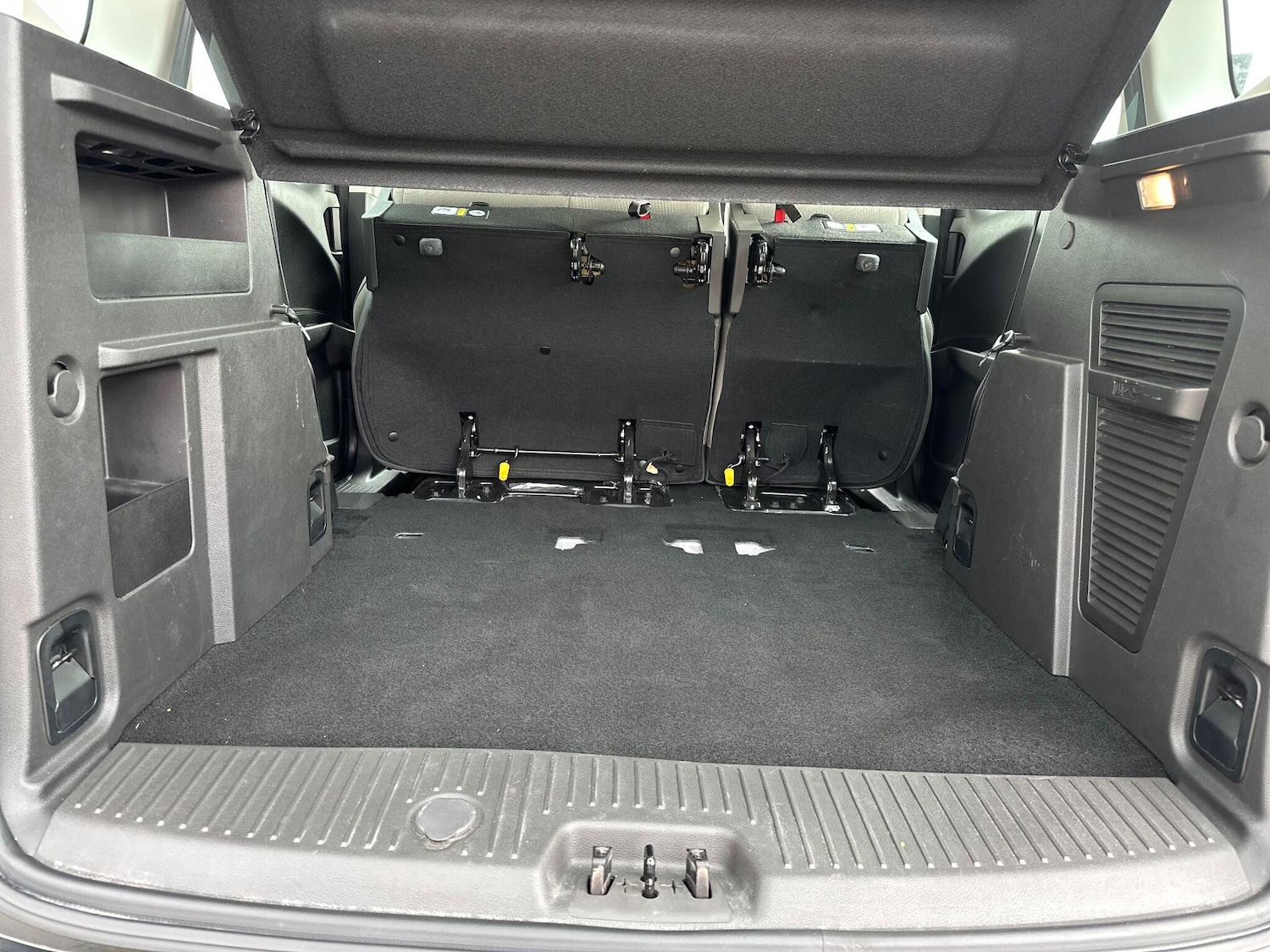 Used Ford Tourneo Courier 2019 for sale - 76752932: Photo 52