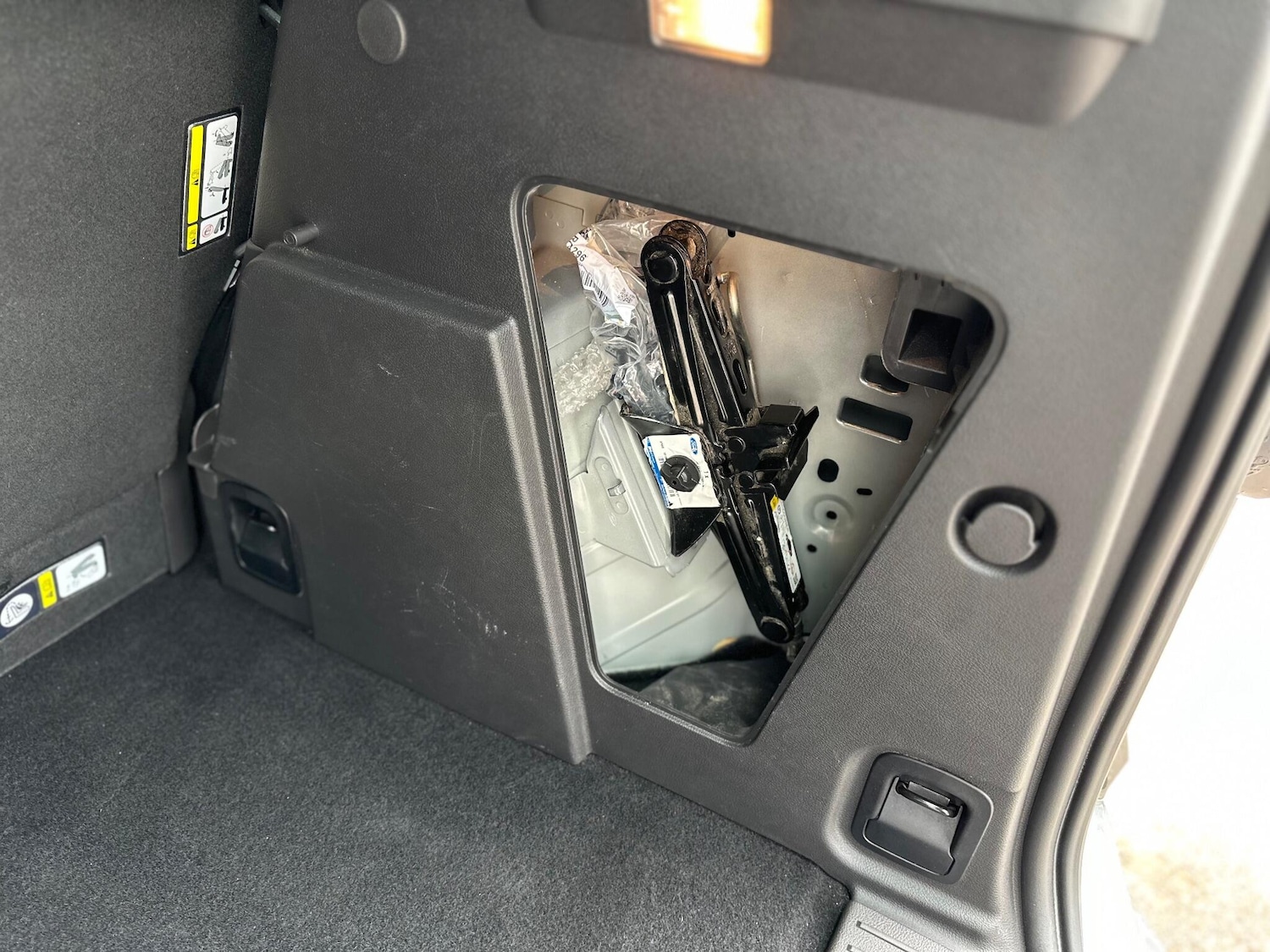 Used Ford Tourneo Courier 2019 for sale - 76752932: Photo 54