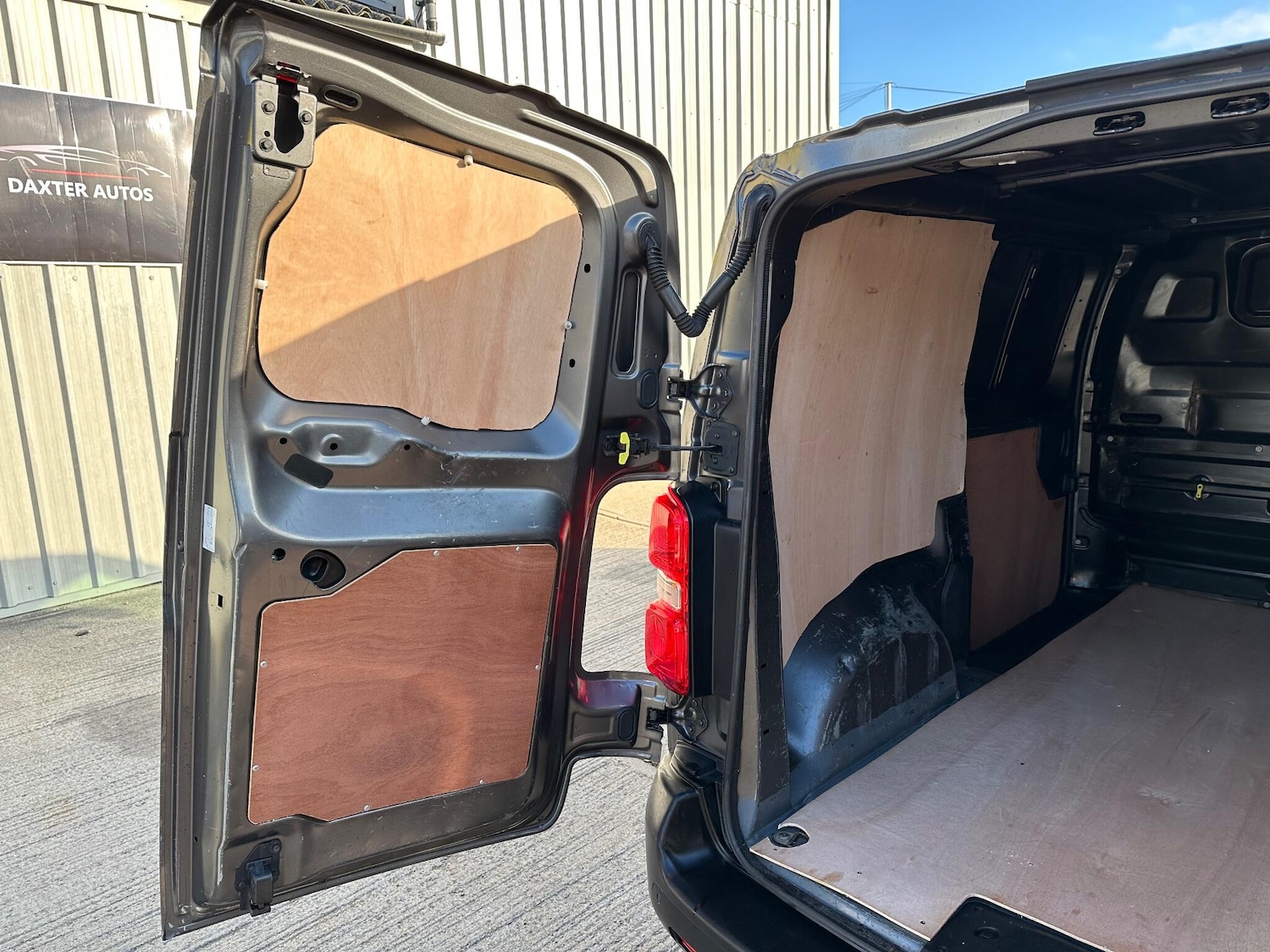 Used Citroen Dispatch for sale - 77166989: Photo 39