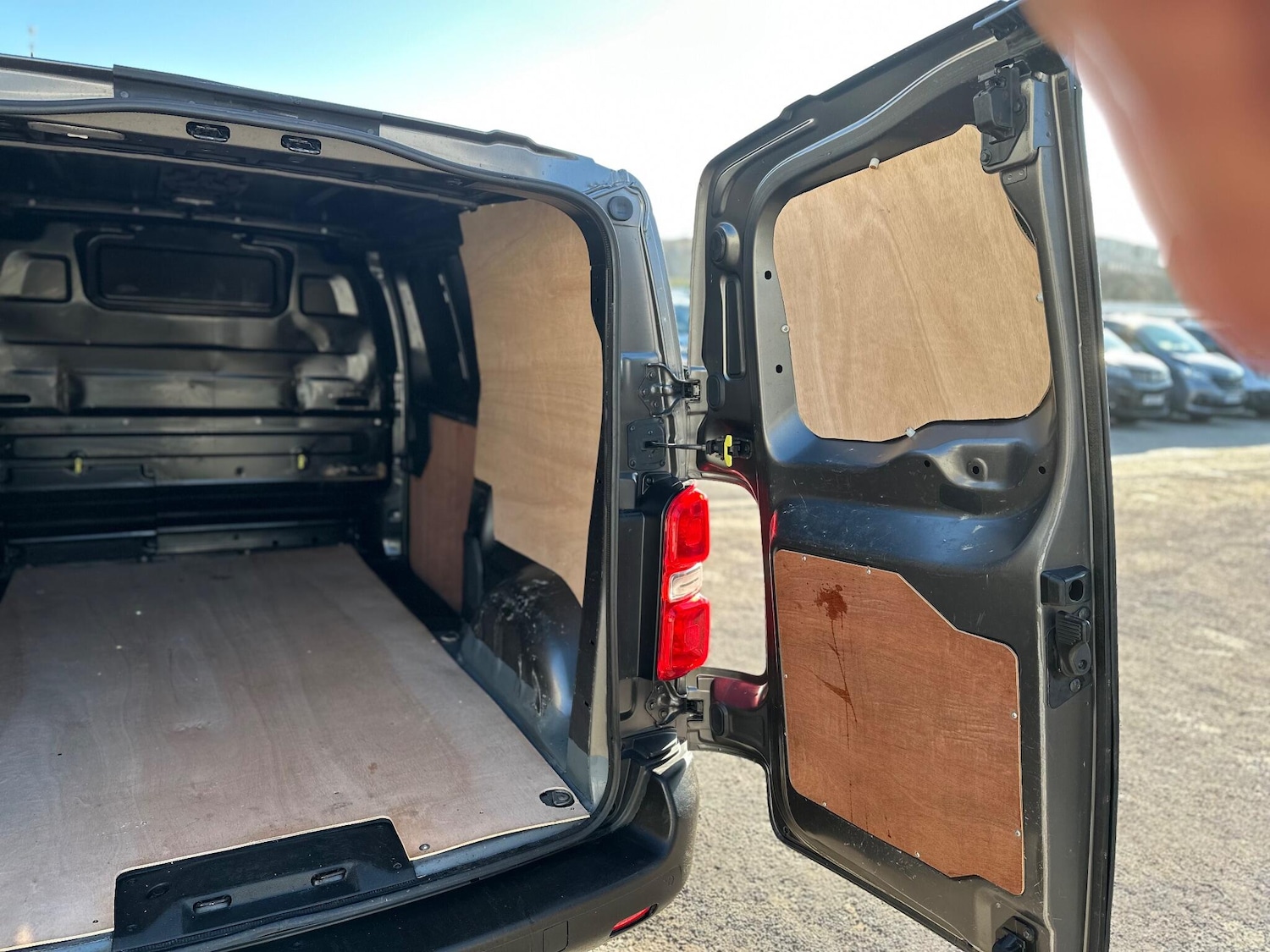 Used Citroen Dispatch for sale - 77166989: Photo 48