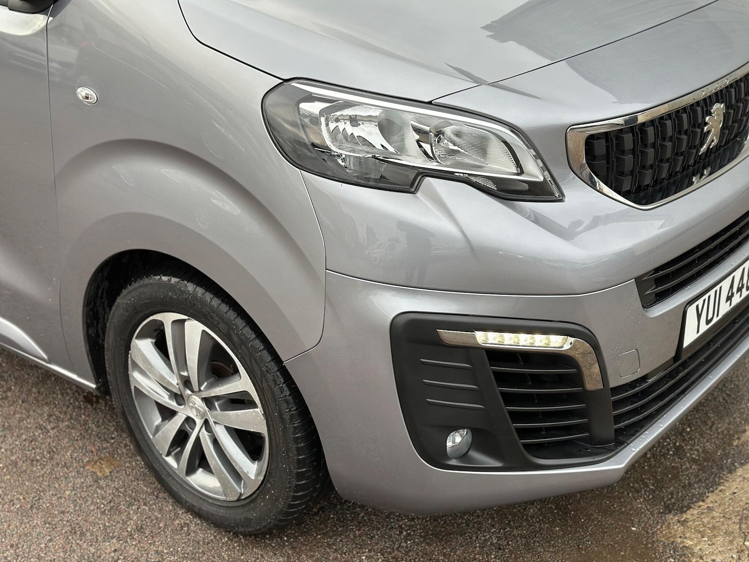 Used Peugeot Traveller 2022 for sale - 76714713: Photo 13