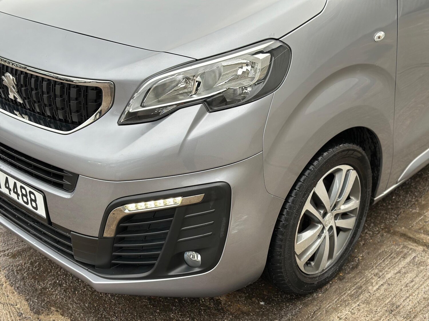 Used Peugeot Traveller 2022 for sale - 76714713: Photo 15