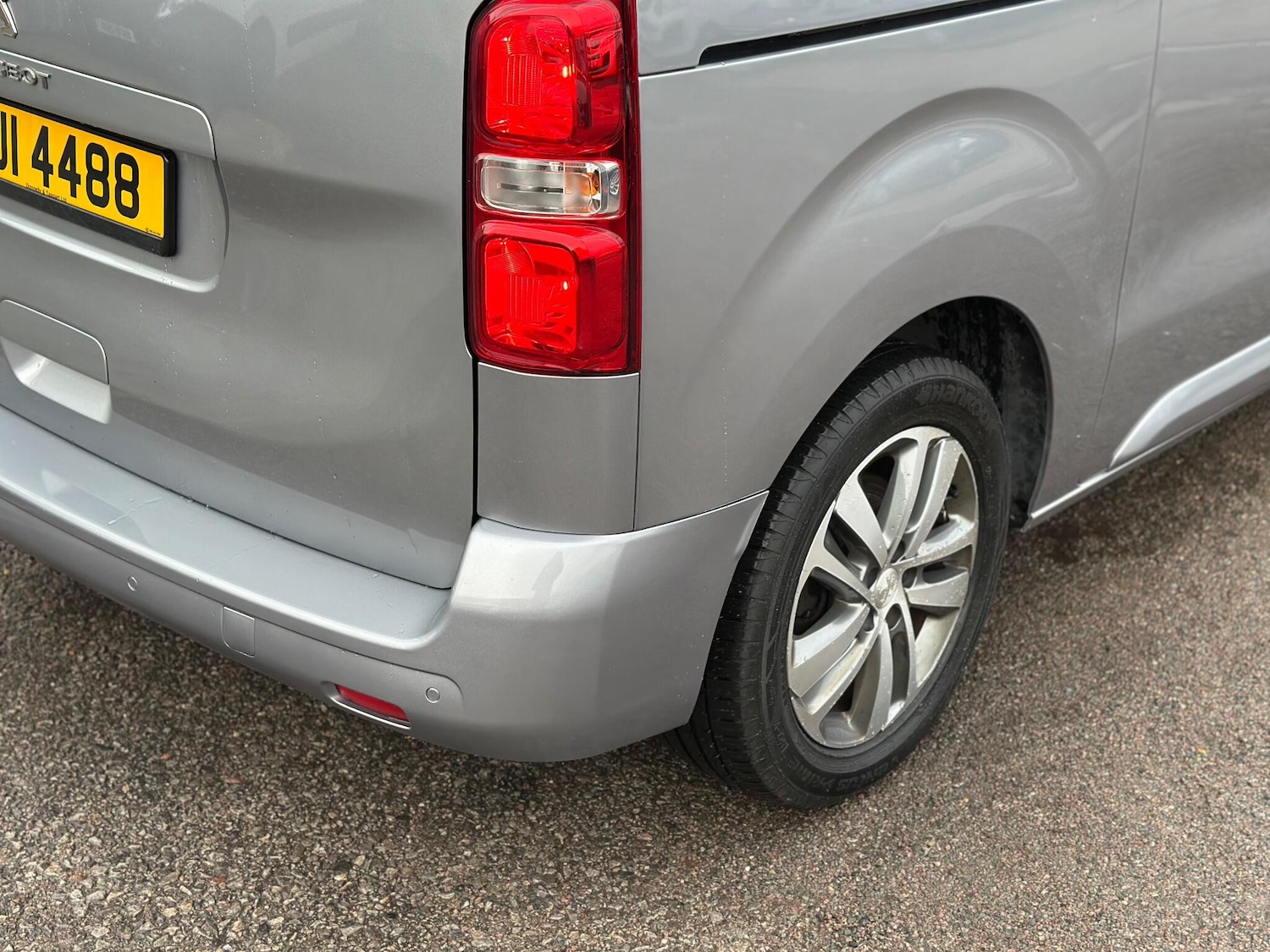 Used Peugeot Traveller 2022 for sale - 76714713: Photo 19