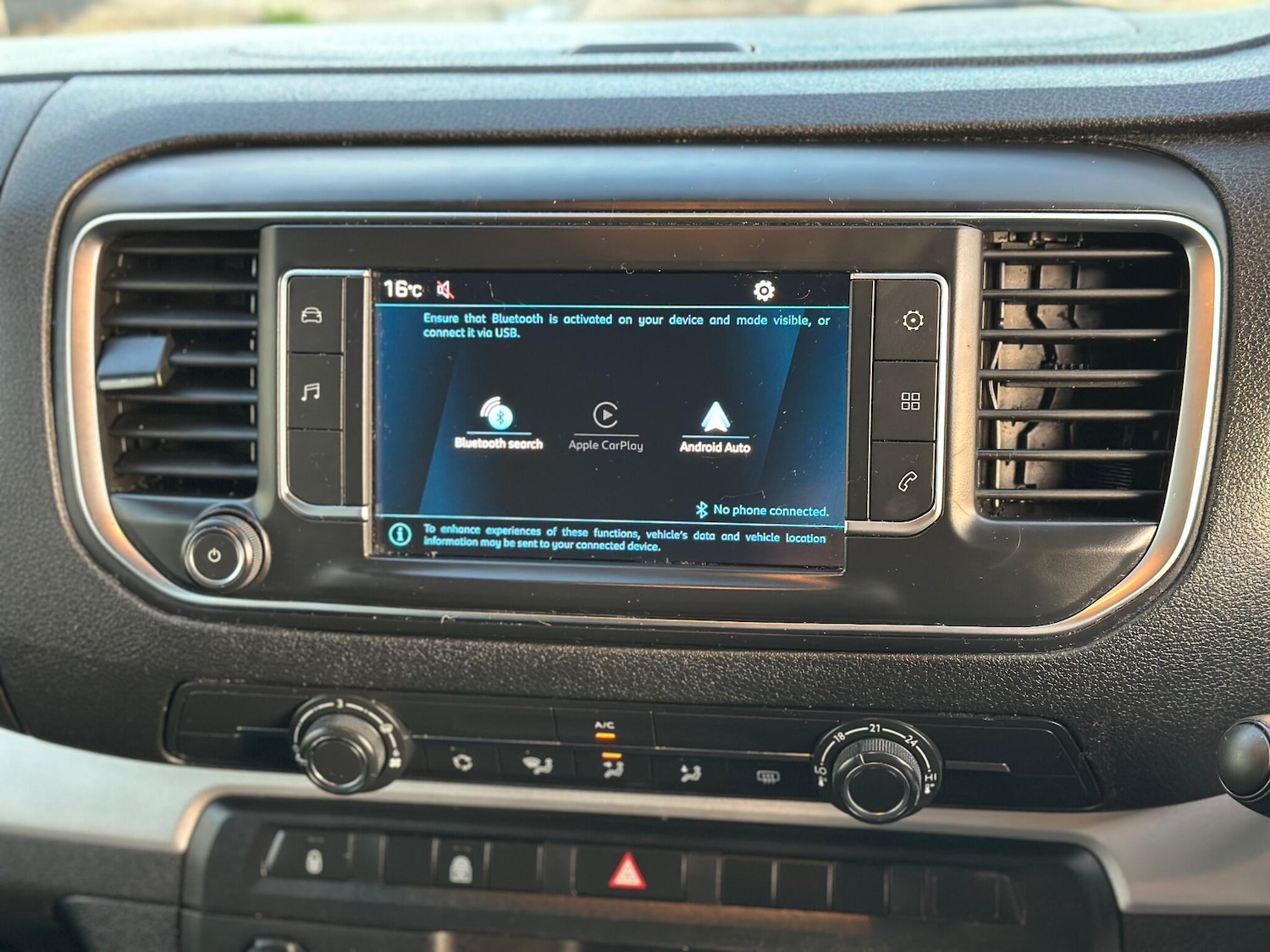 Used Peugeot Traveller 2022 for sale - 76714713: Photo 36