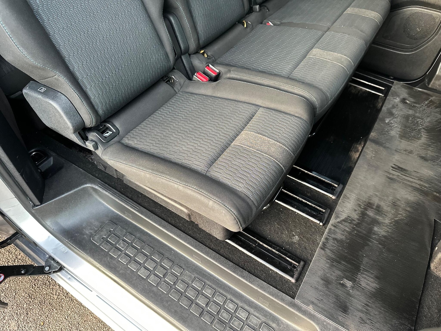 Used Peugeot Traveller 2022 for sale - 76714713: Photo 40