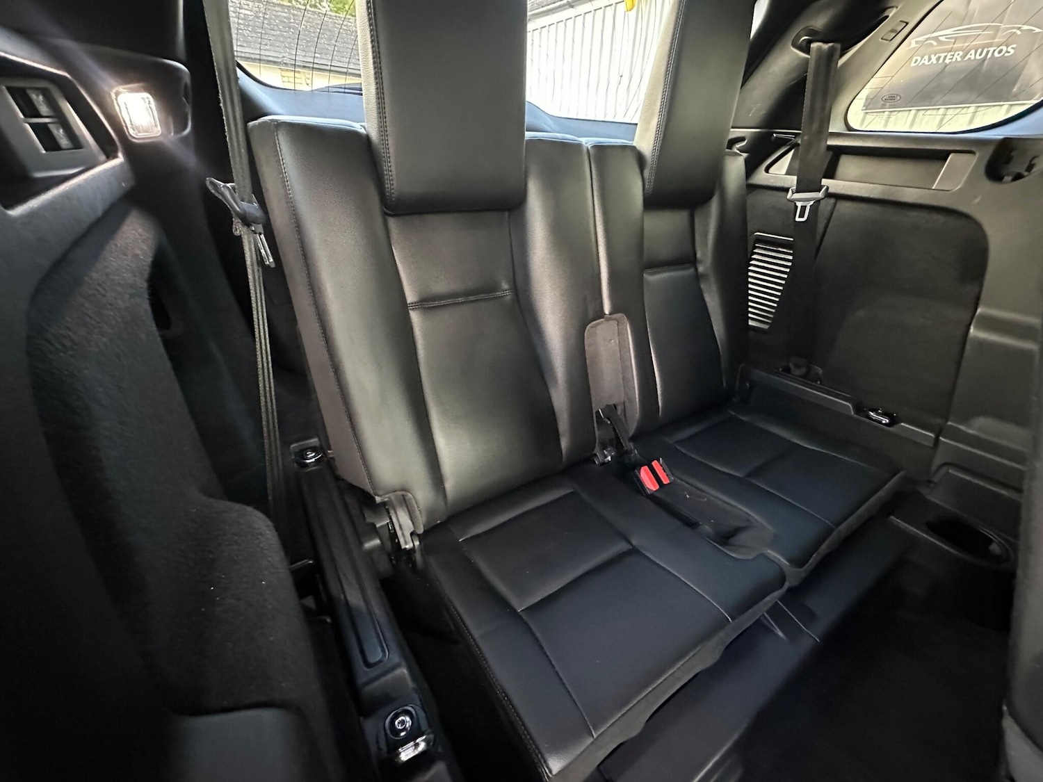 Used Land Rover Discovery Sport 2016 for sale - 76988421: Photo 15