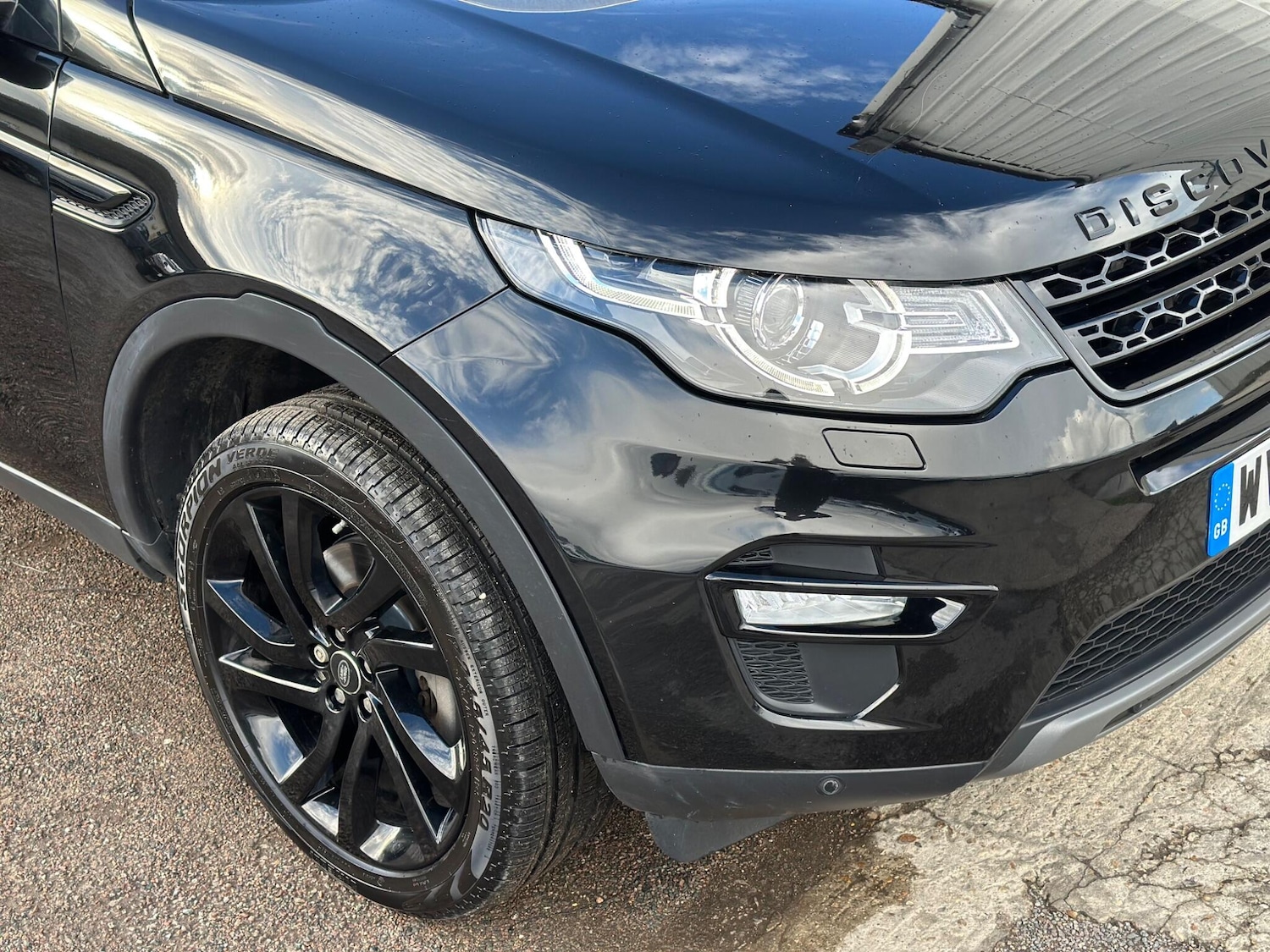 Used Land Rover Discovery Sport 2016 for sale - 76988421: Photo 24