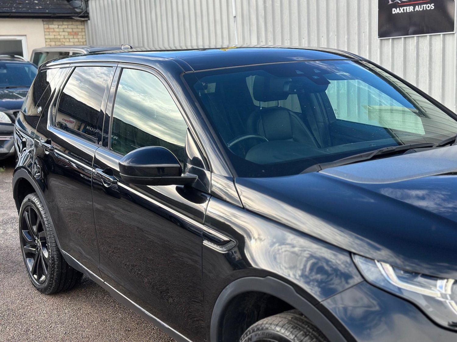 Used Land Rover Discovery Sport 2016 for sale - 76988421: Photo 25