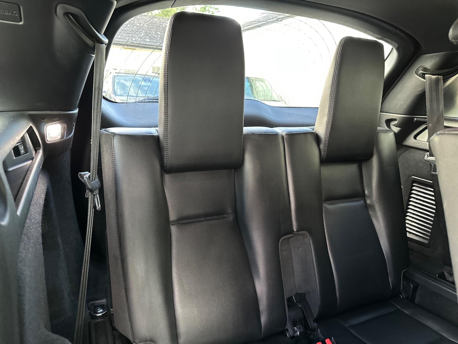 Used Land Rover Discovery Sport 2016 for sale - 76988421: Photo 52