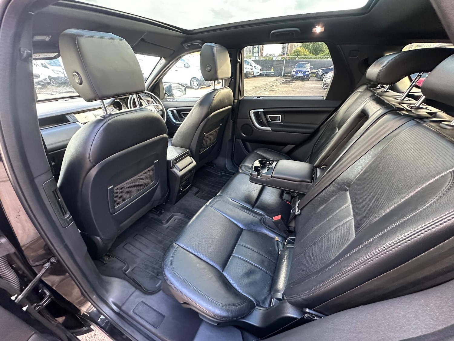 Used Land Rover Discovery Sport 2016 for sale - 76988421: Photo 63