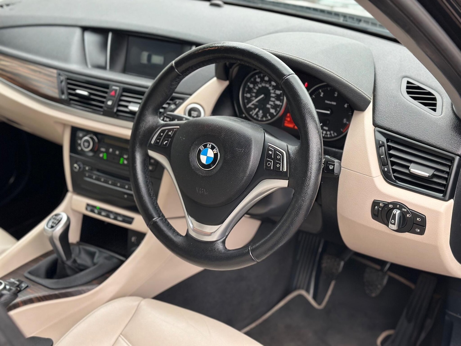 Used BMW X1 2015 for sale - 77410849: Photo 11