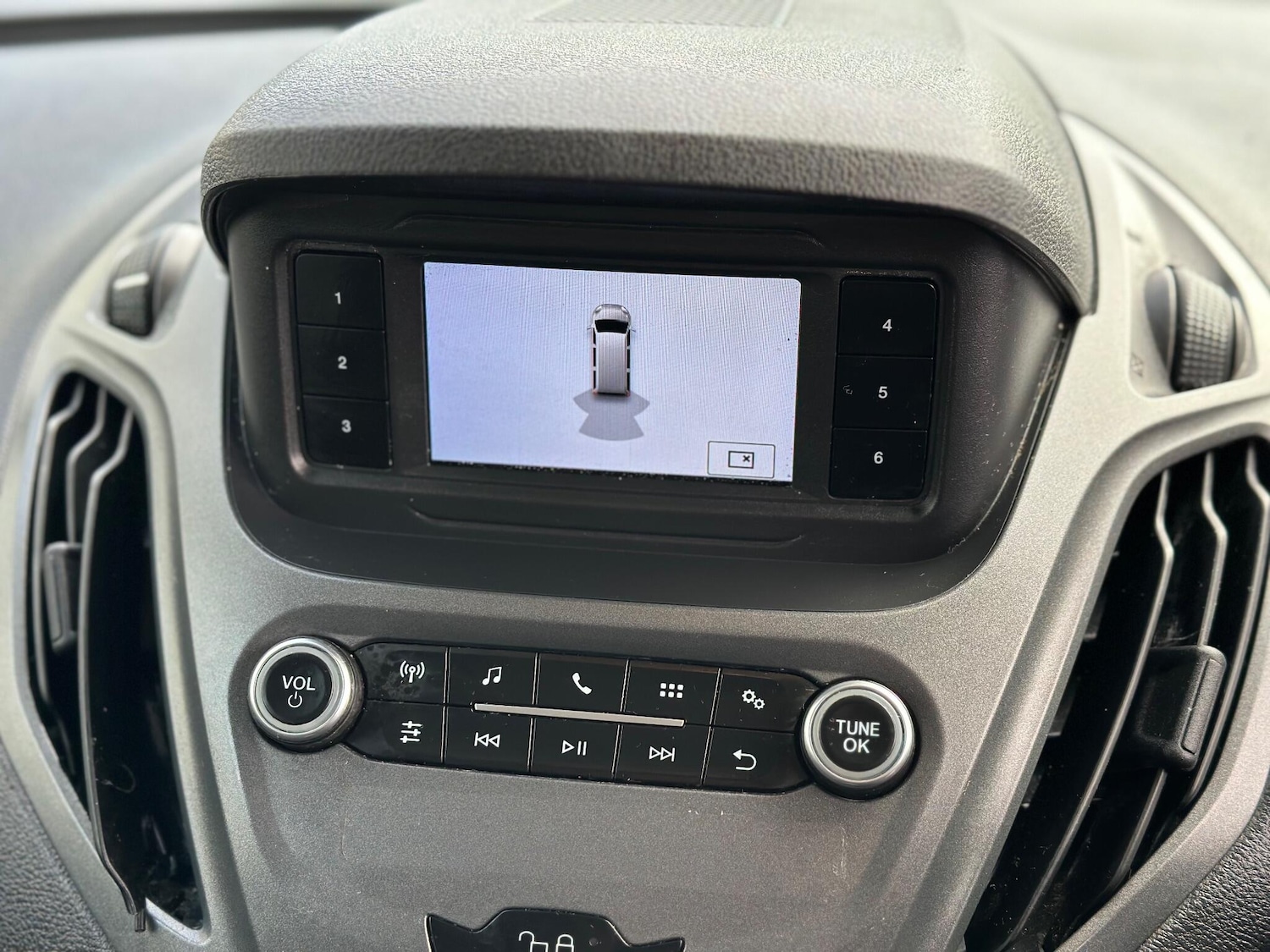 Used Ford Transit Courier 2019 for sale - 77585840: Photo 12