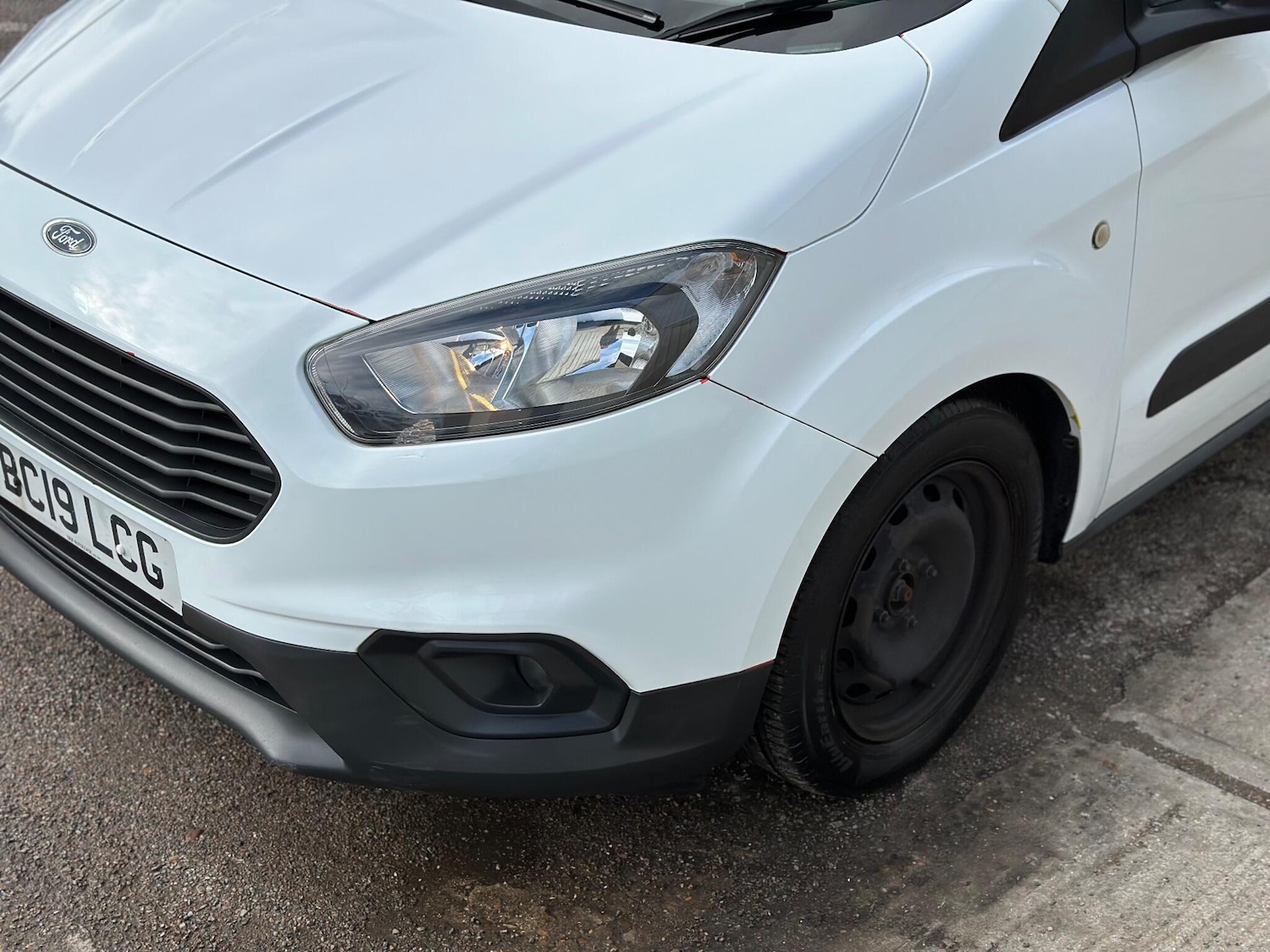 Used Ford Transit Courier 2019 for sale - 77585840: Photo 24