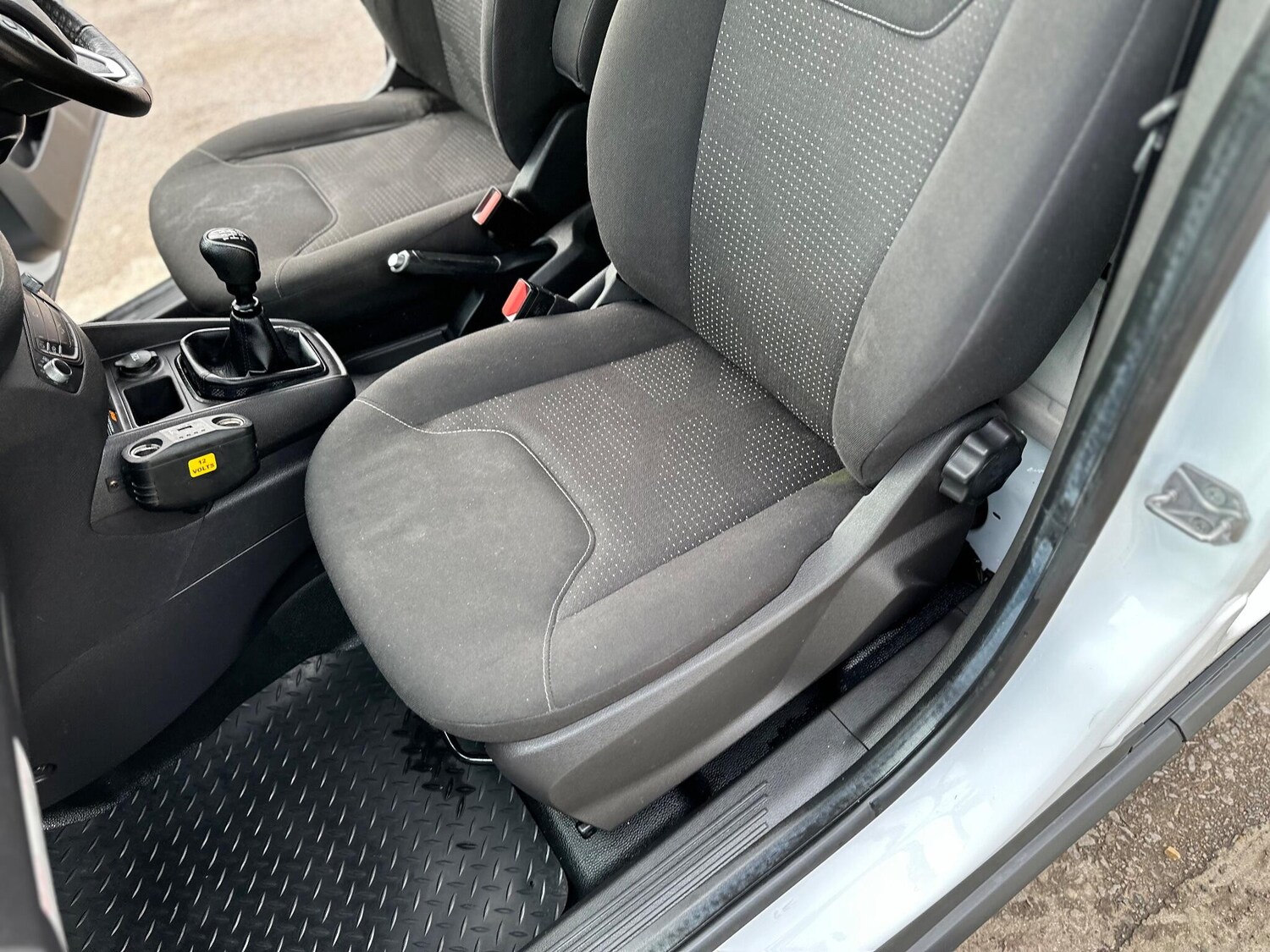 Used Ford Transit Courier 2019 for sale - 77585840: Photo 49