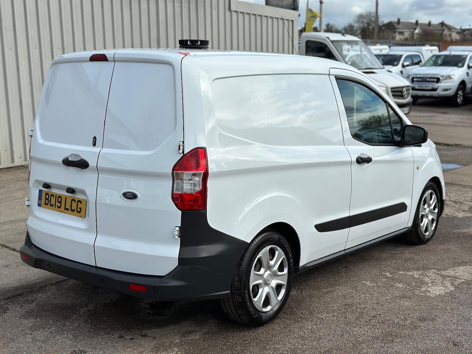 Used Ford Transit Courier 2019 for sale - 77585840: Photo 7