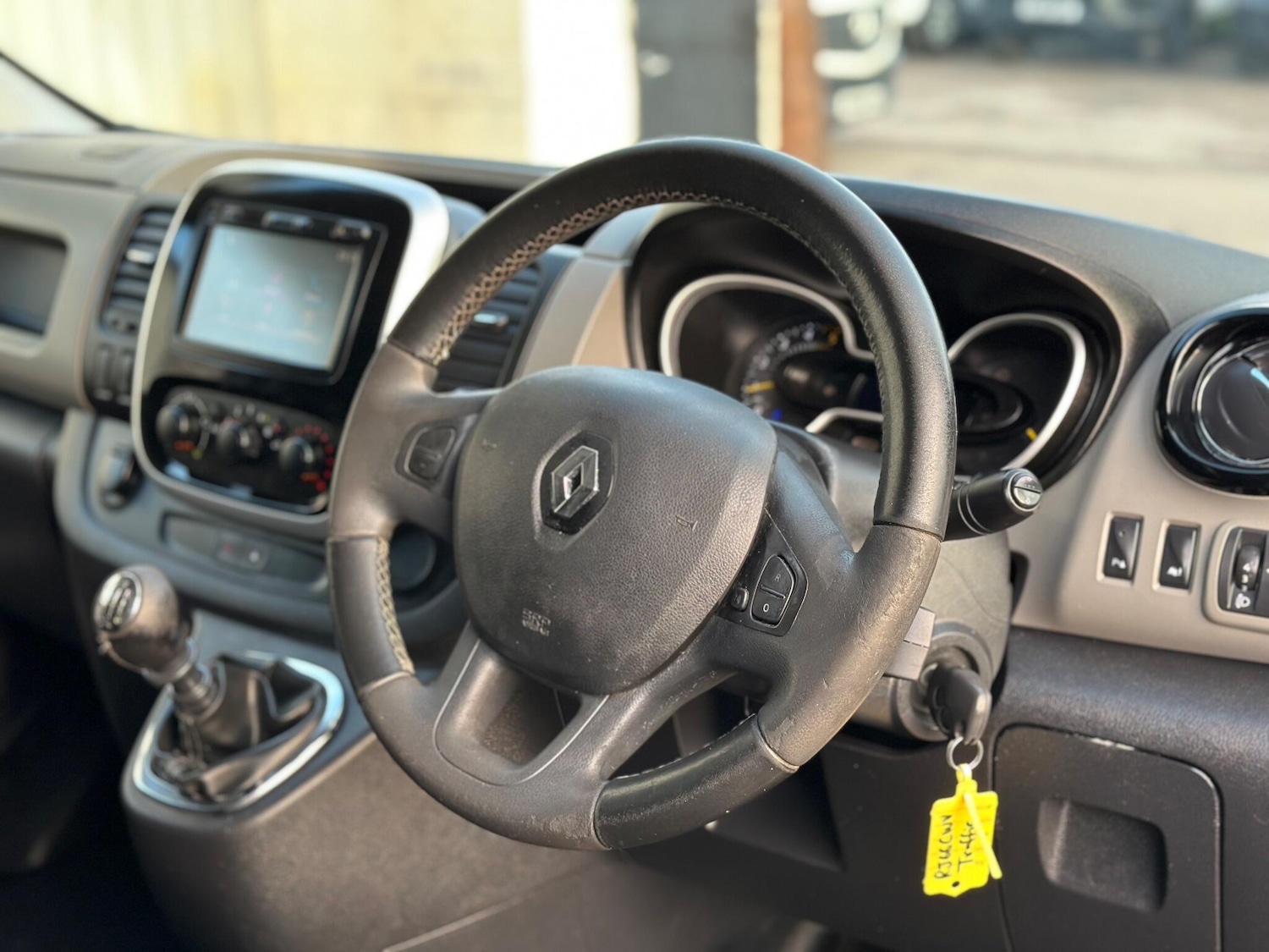 Used Renault Trafic 2016 for sale - 77029049: Photo 9