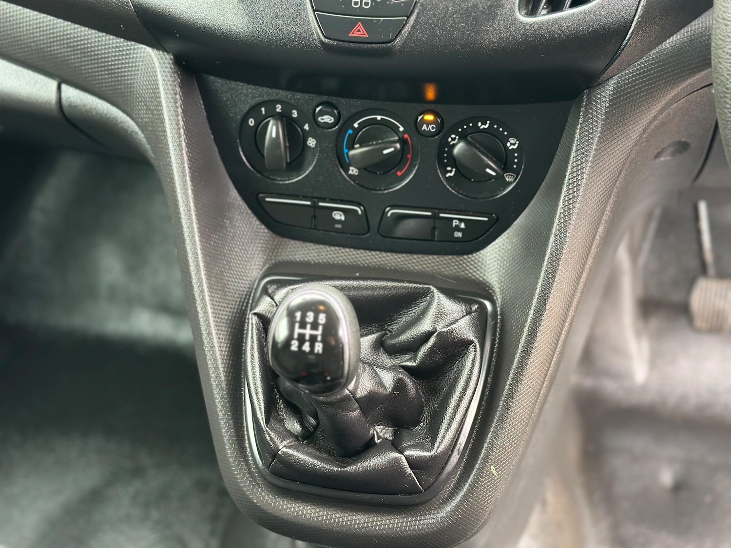 Used Ford Transit Connect 2017 for sale - 77496848: Photo 33