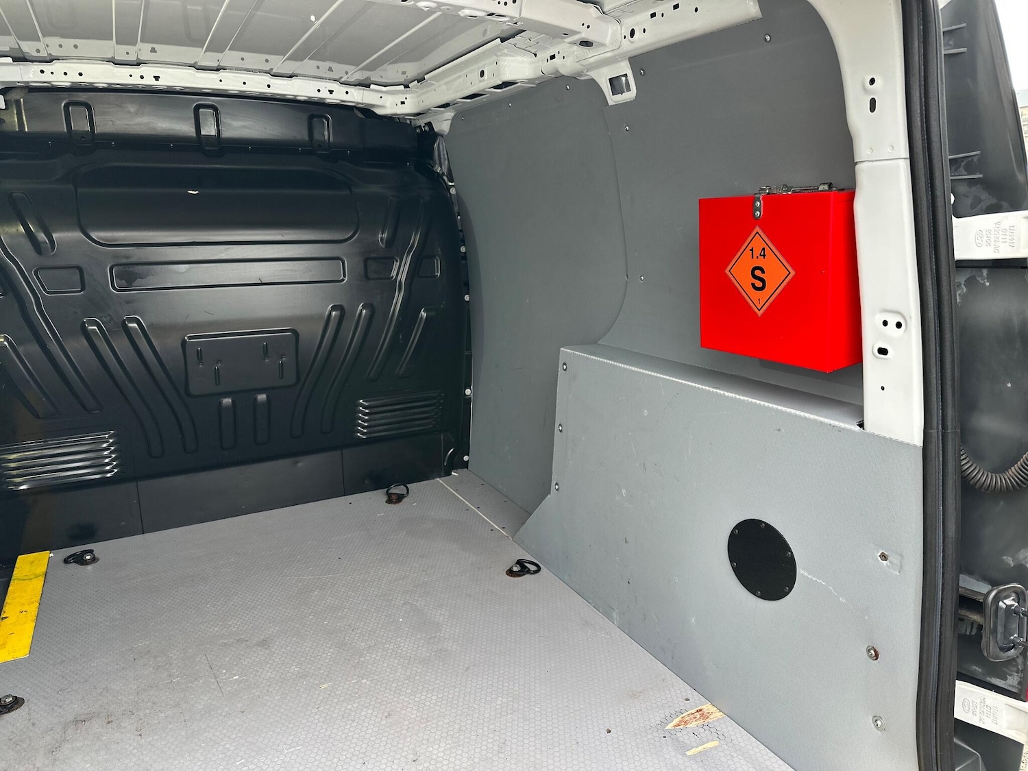 Used Ford Transit Connect 2017 for sale - 77496848: Photo 38