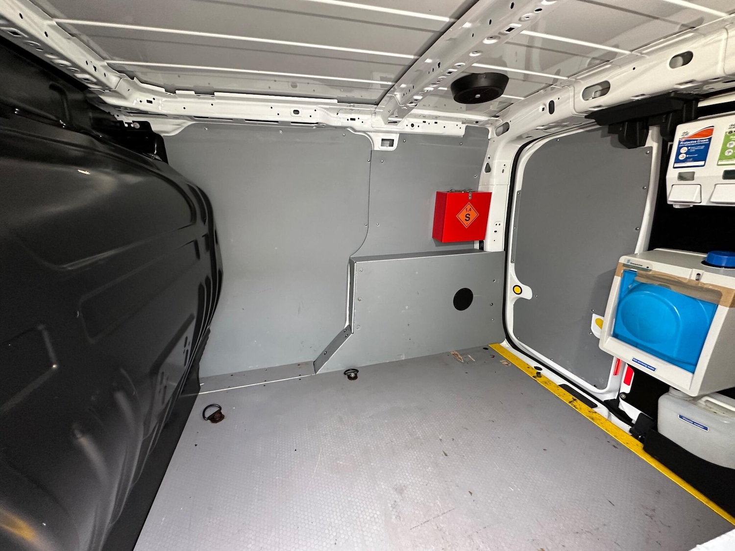 Used Ford Transit Connect 2017 for sale - 77496848: Photo 43