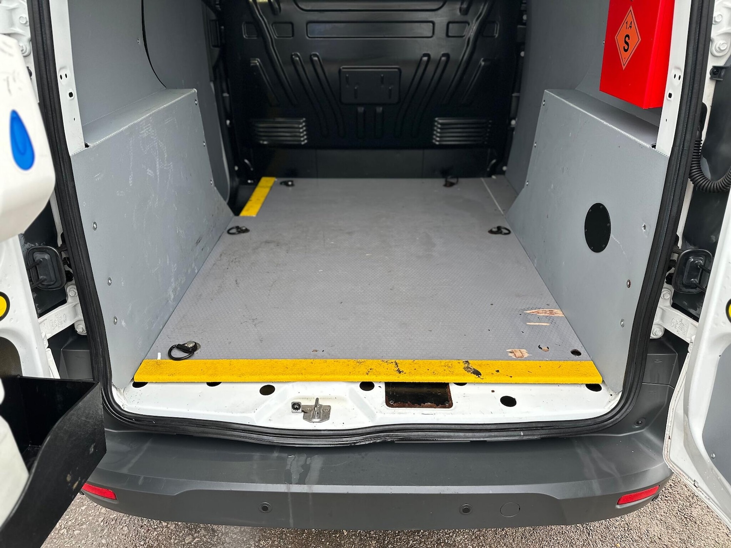 Used Ford Transit Connect 2017 for sale - 77496848: Photo 47