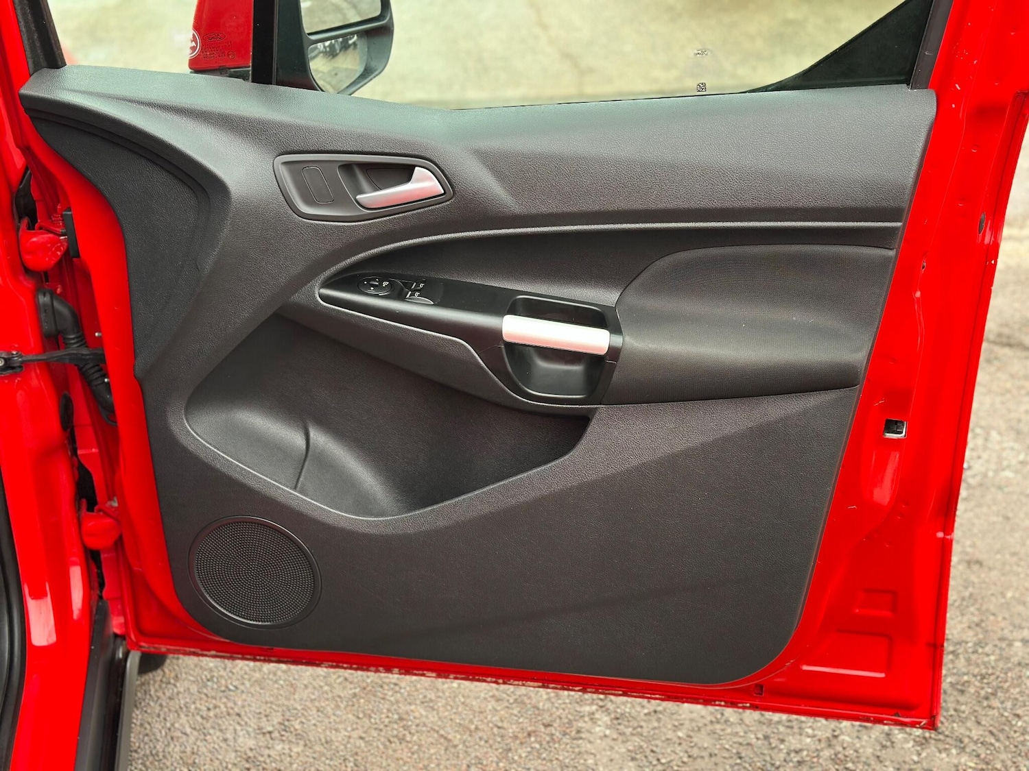 Used Ford Transit Connect 2017 for sale - 77144146: Photo 29