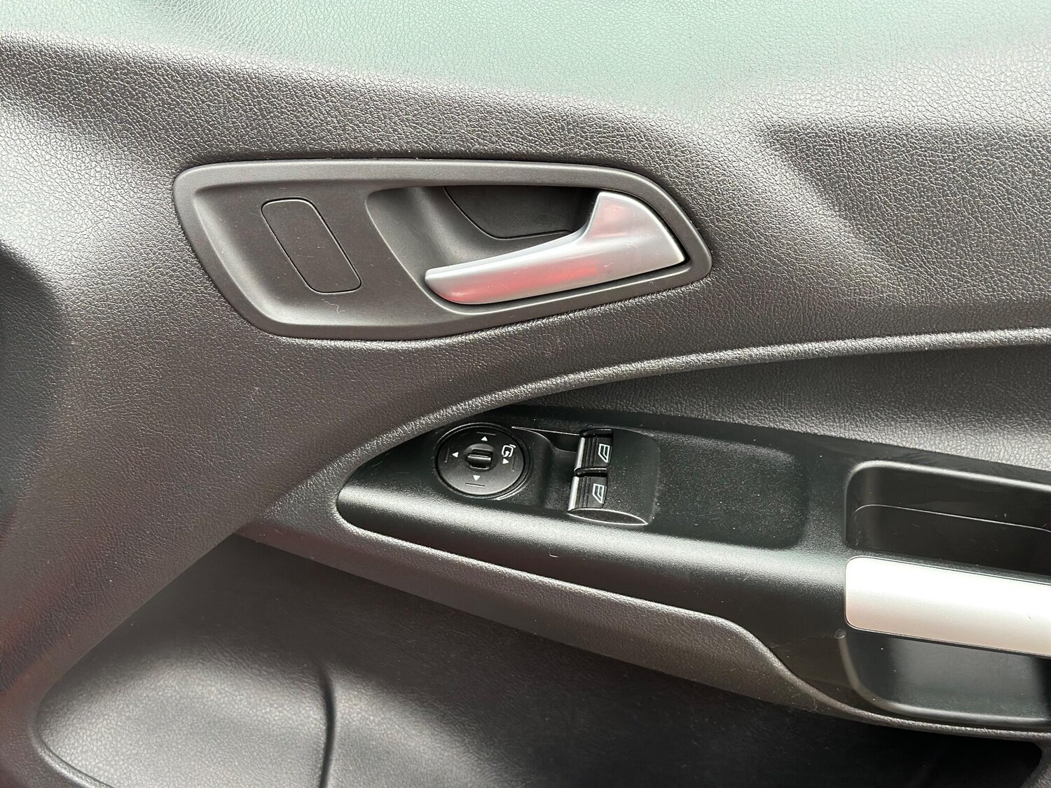 Used Ford Transit Connect 2017 for sale - 77144146: Photo 33