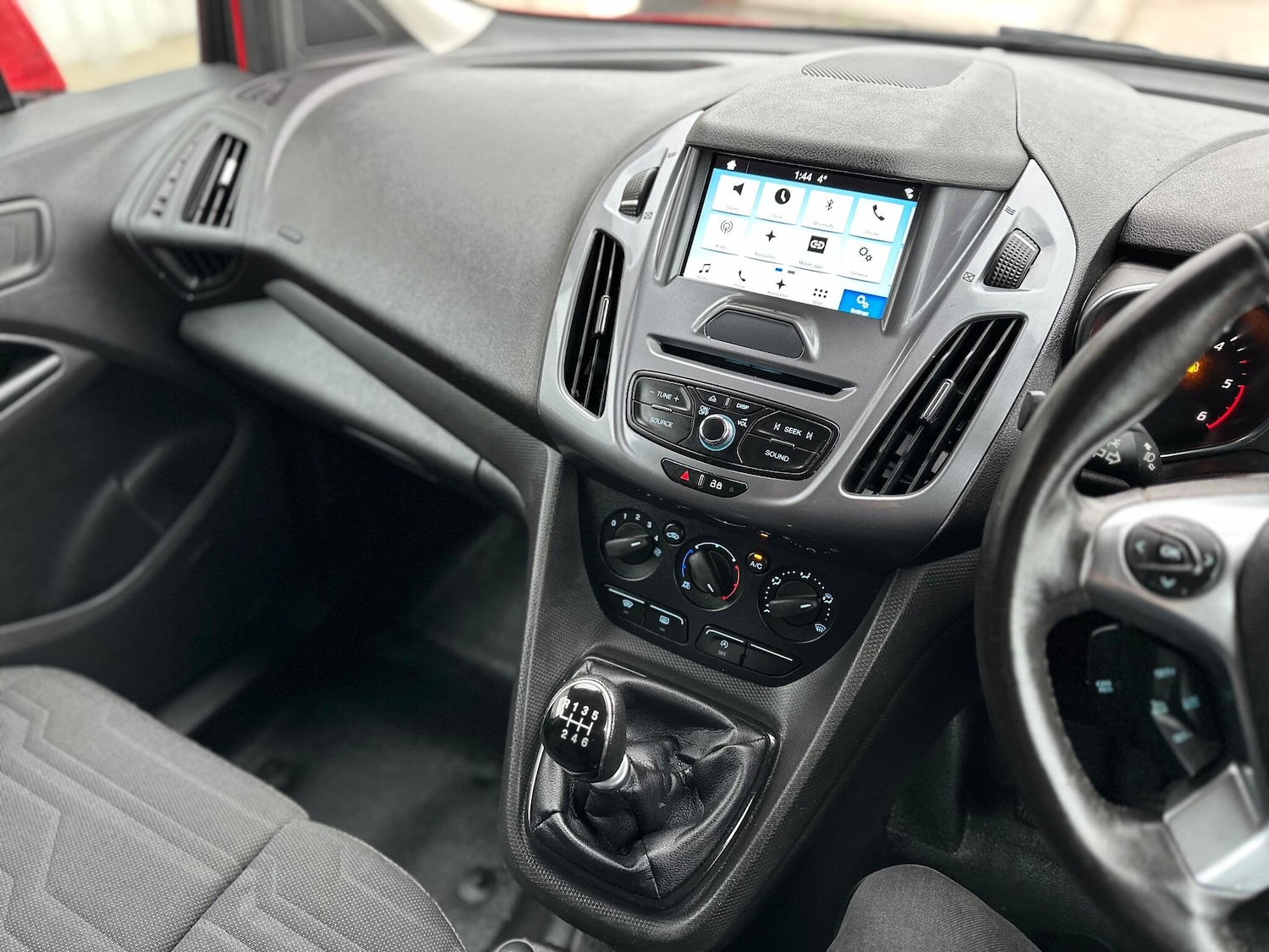 Used Ford Transit Connect 2017 for sale - 77144146: Photo 45